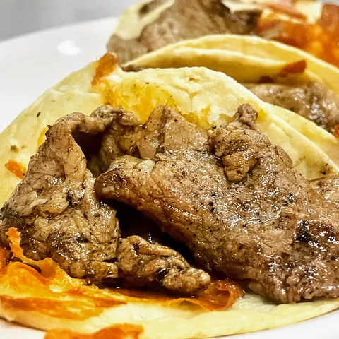 Los Tacos Ricos image 2