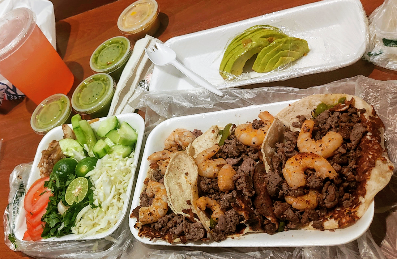 Los Tacos Ricos image 4