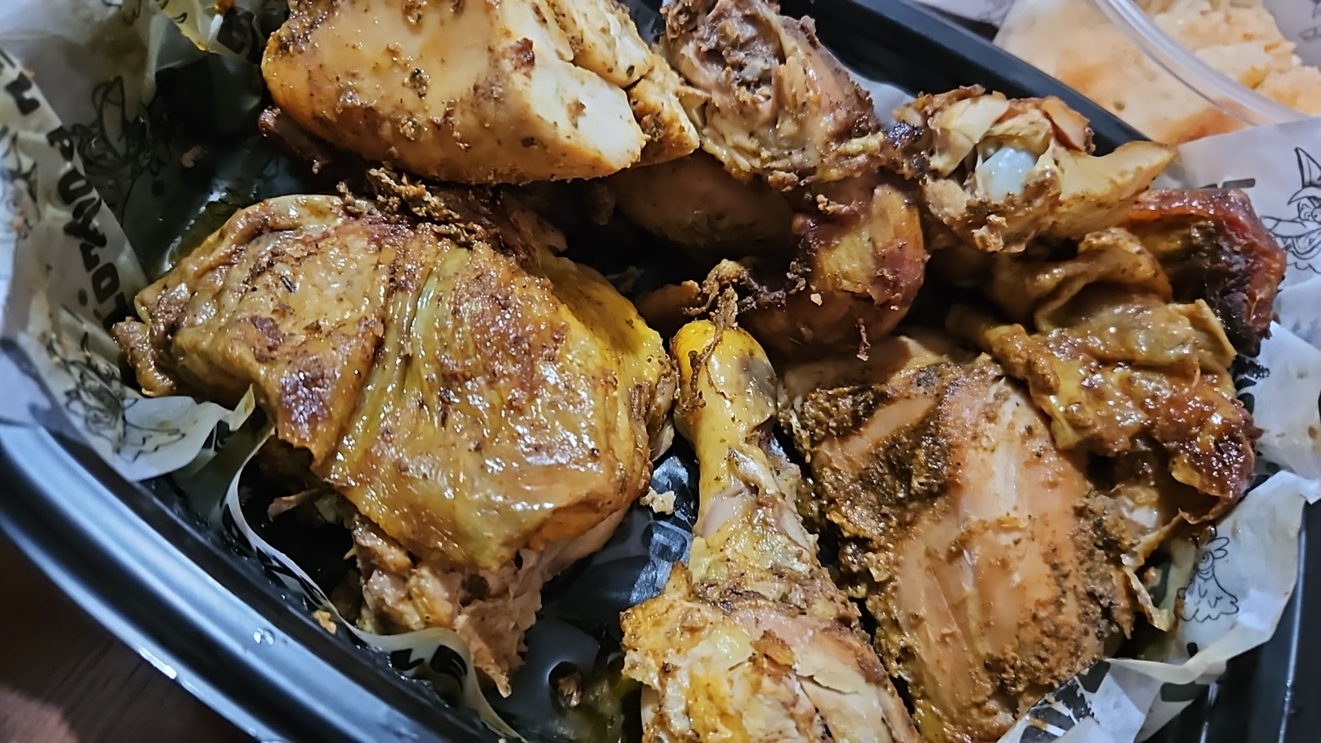 Poyote rosticeria image 2