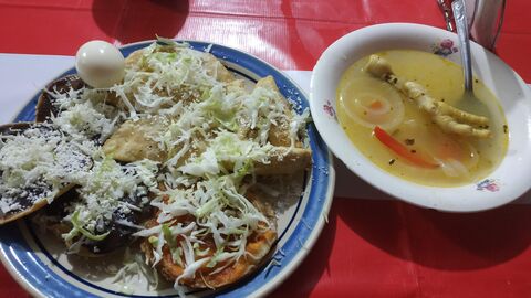 Antojitos Mirna image 1