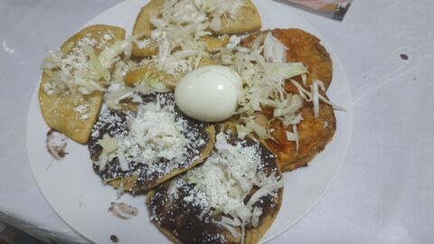 Antojitos Mirna image 2