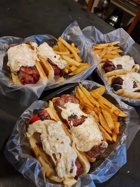JoshiBurguer image 3