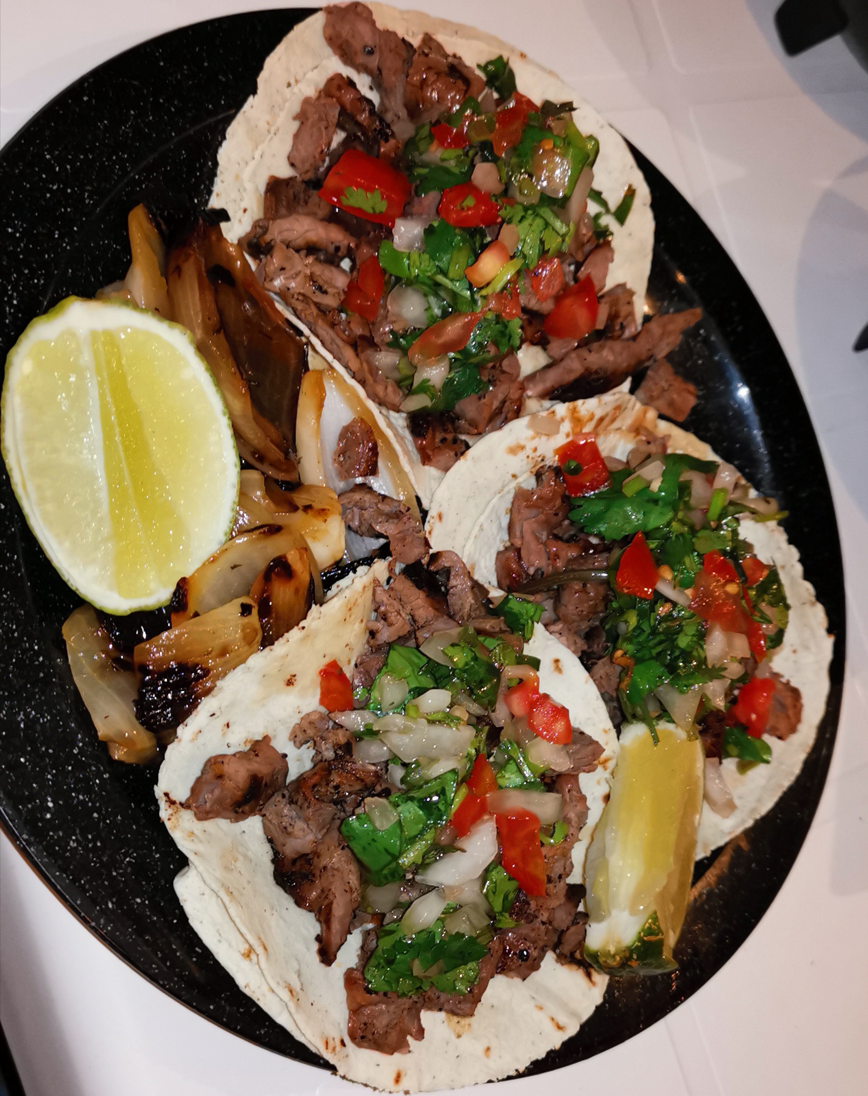 JoshiBurguer image 6