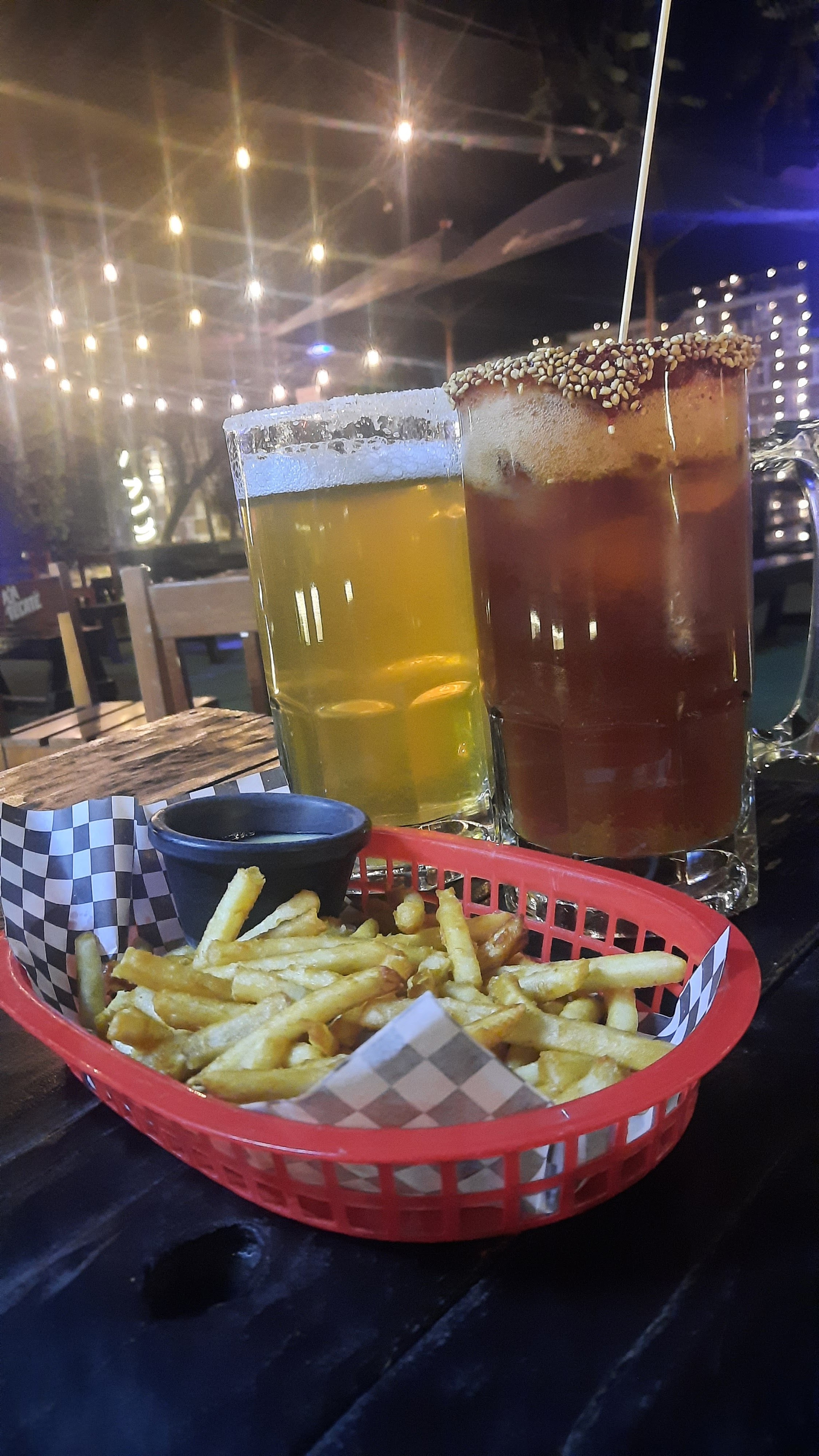 Don Chipotle y Don Que chow image 6