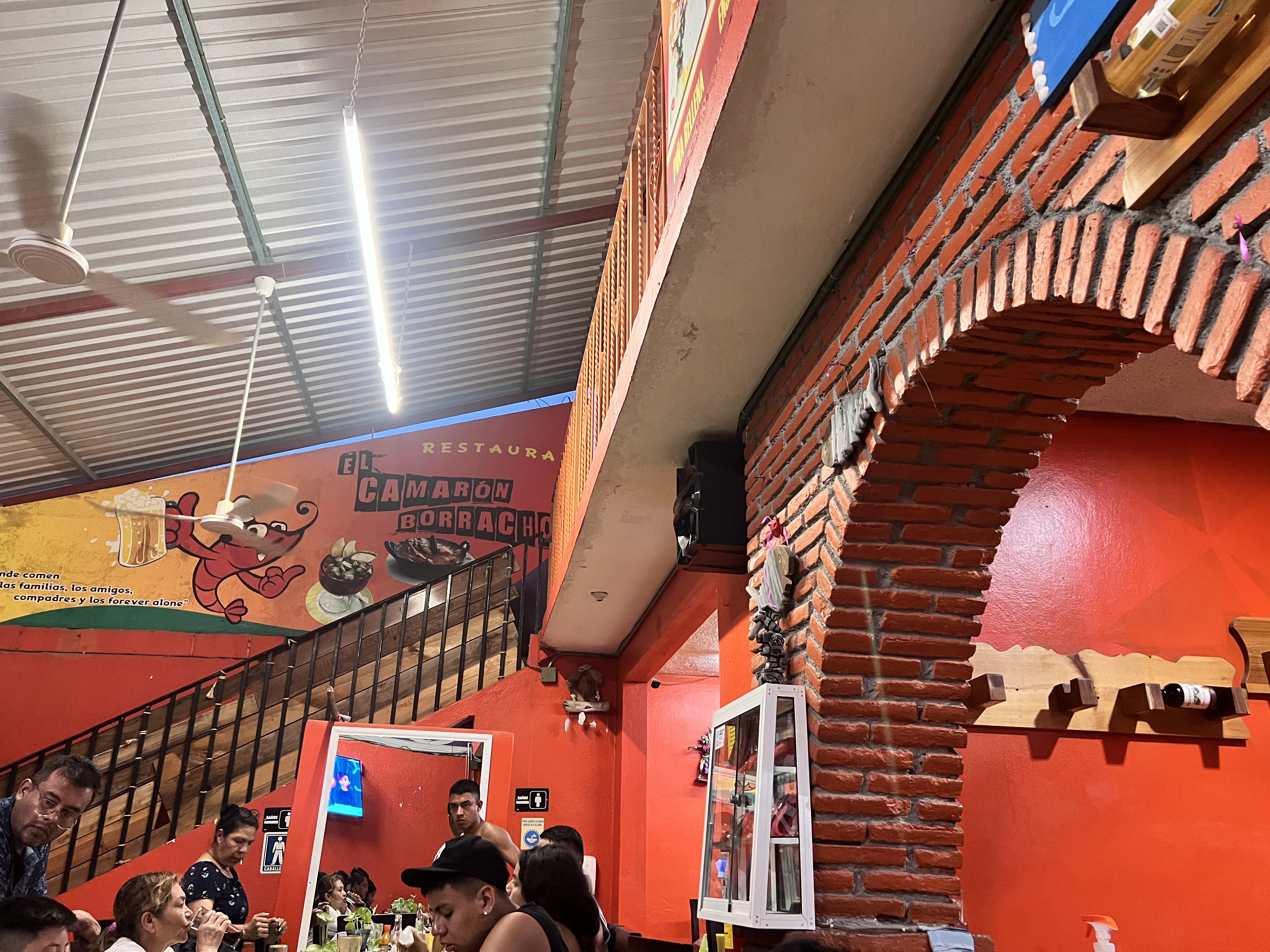 El Camaron Borracho image 5