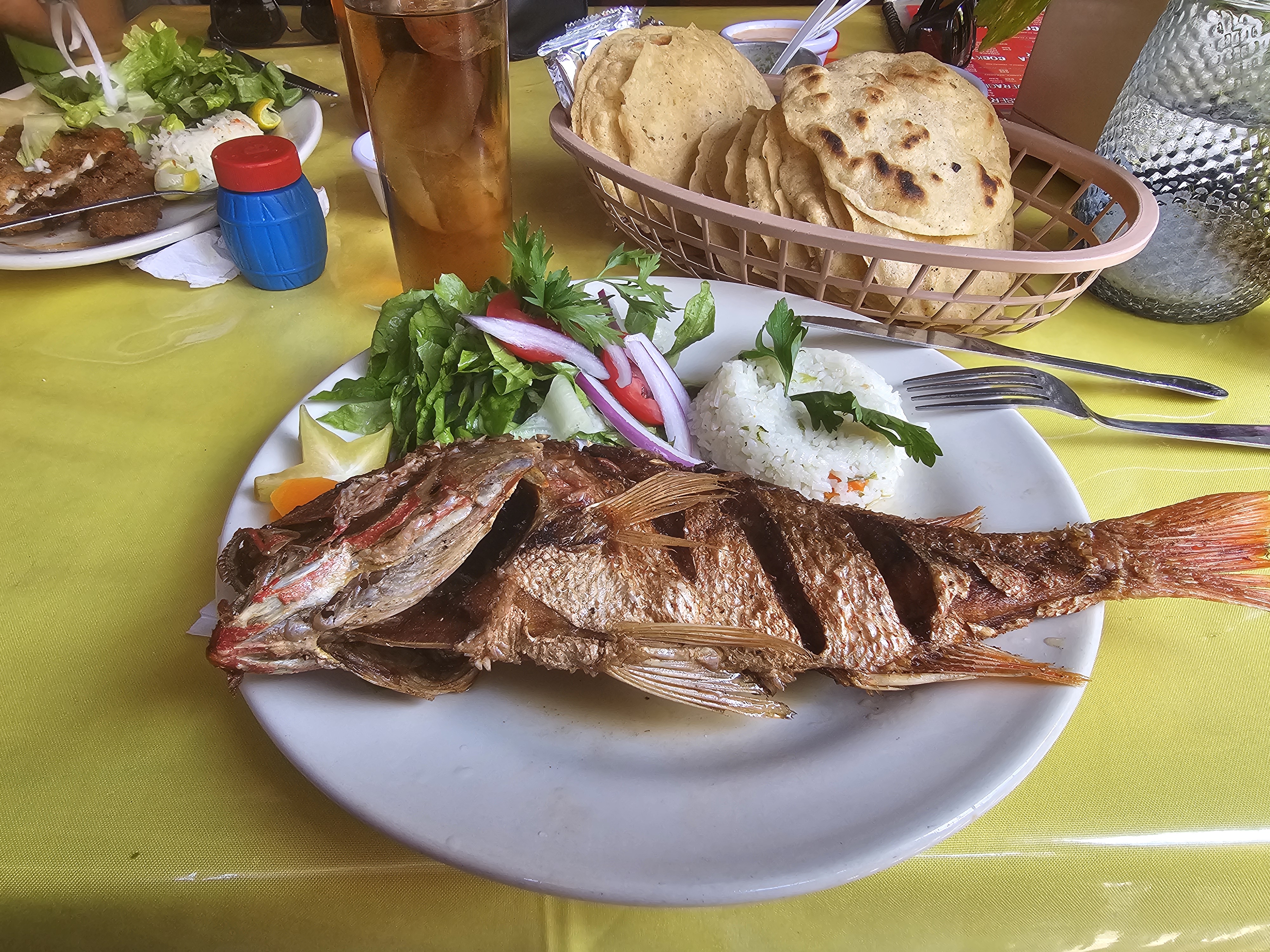 El Camaron Borracho image 9