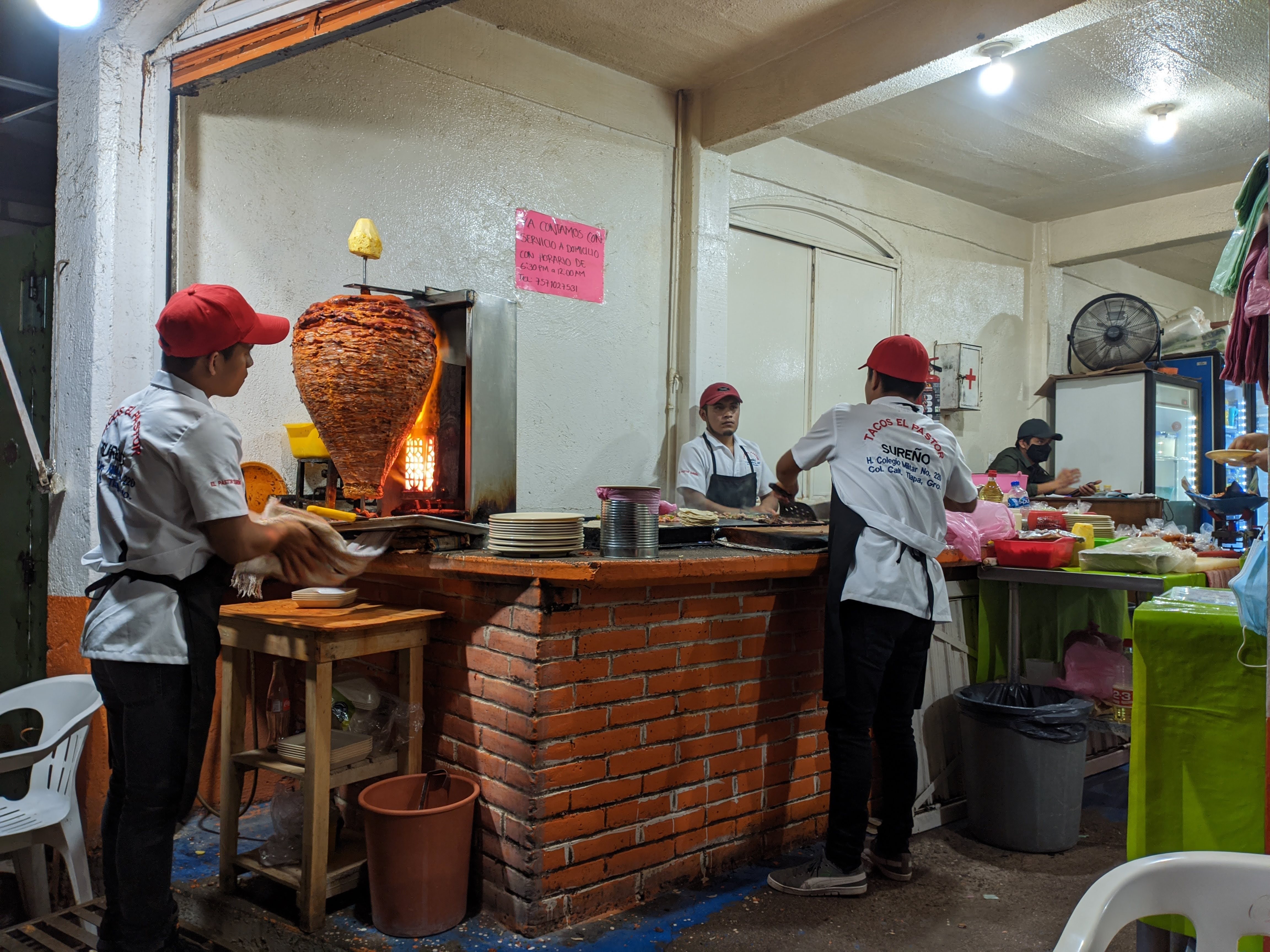 Taqueria el pastor sureño image 2