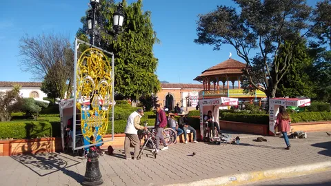 Café Parroquia image 8