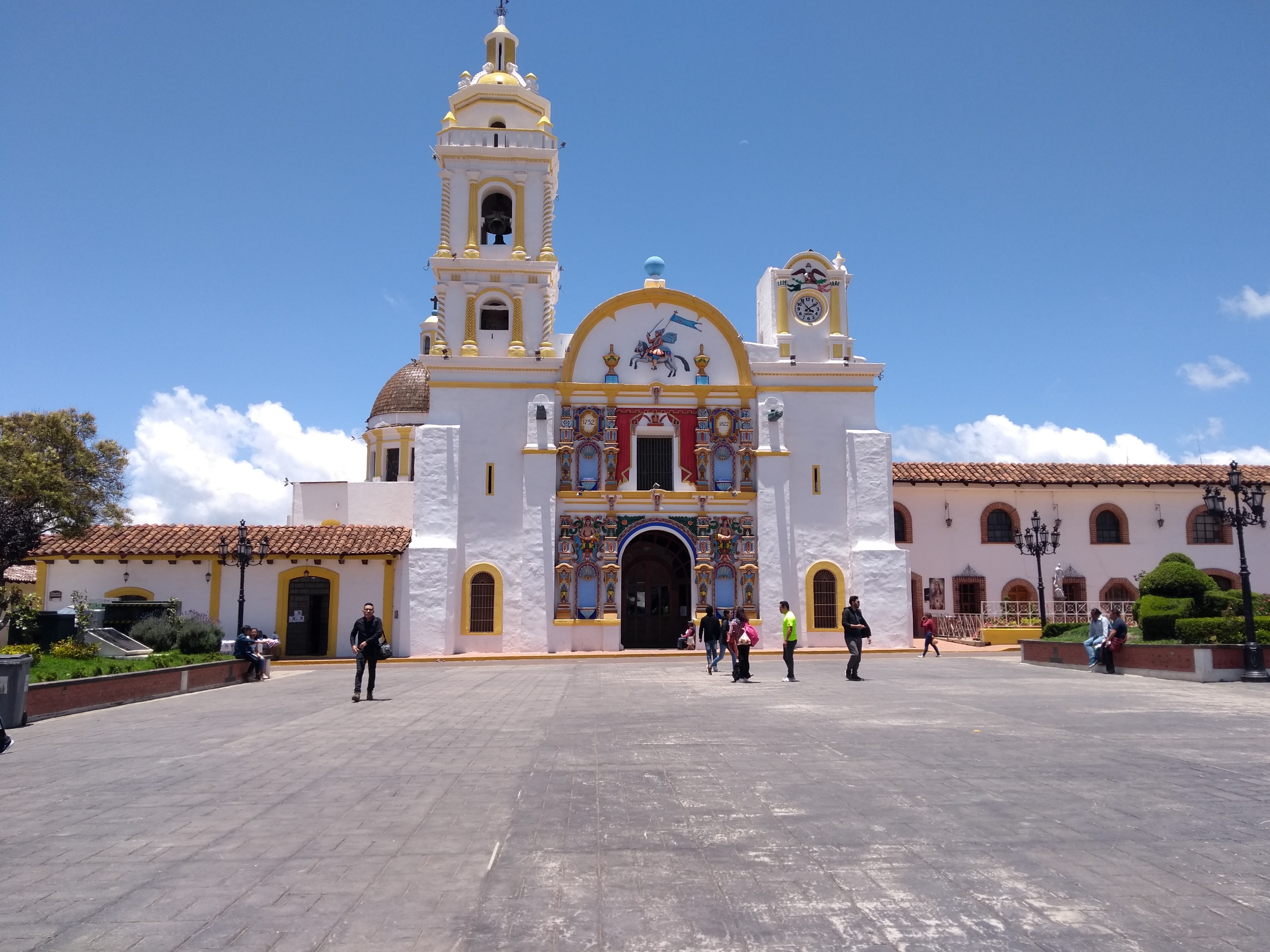 Café Parroquia image 9