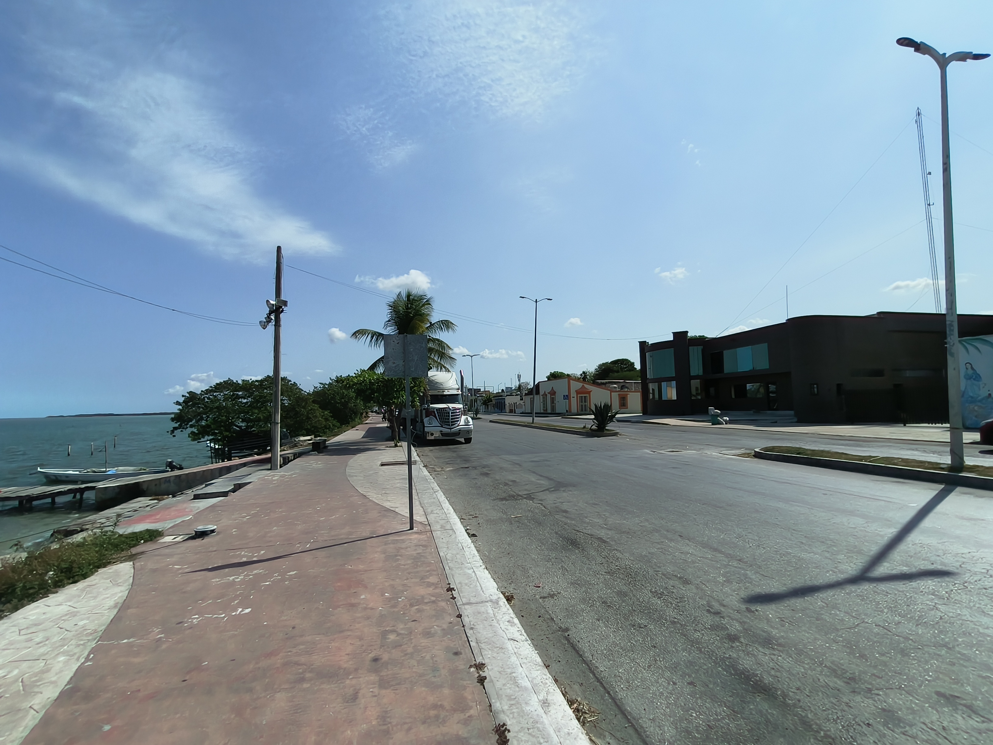 Torta de camaron image 9