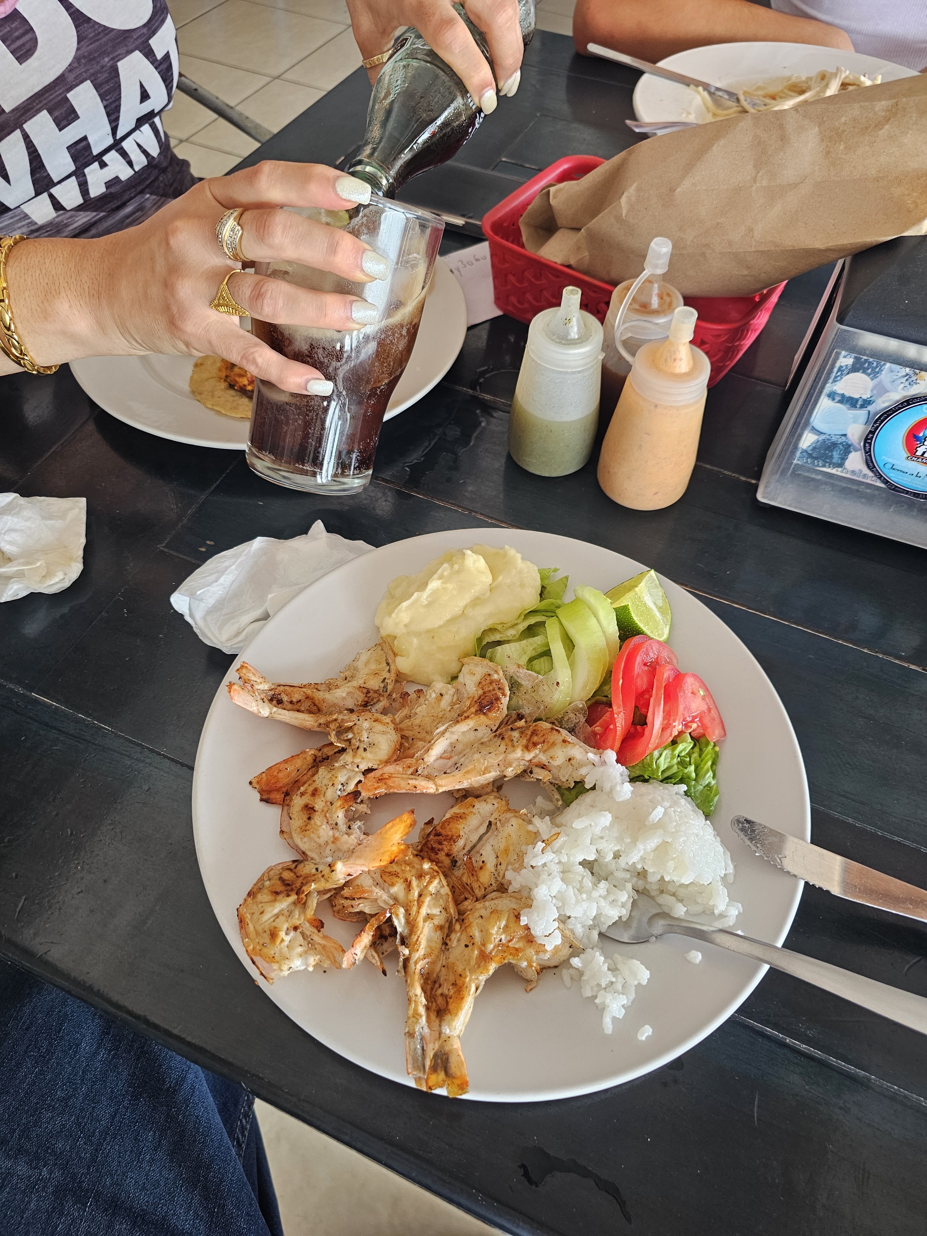 Torta de camaron image 10