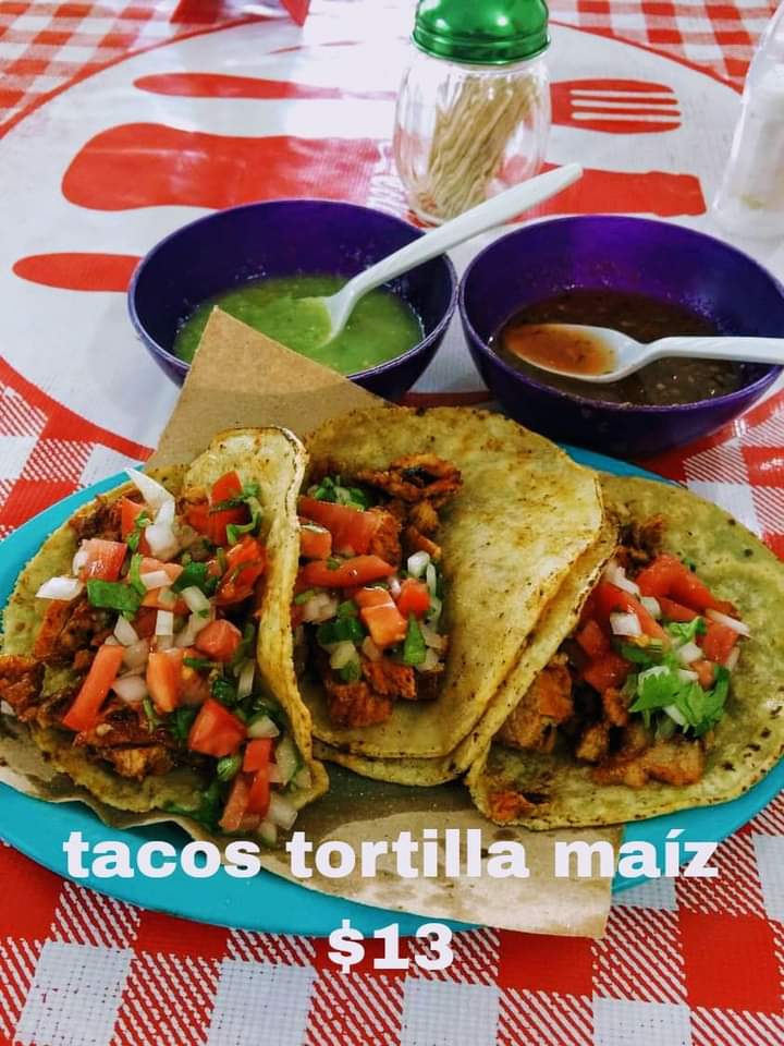Taqueria los 3 hermanos image 4