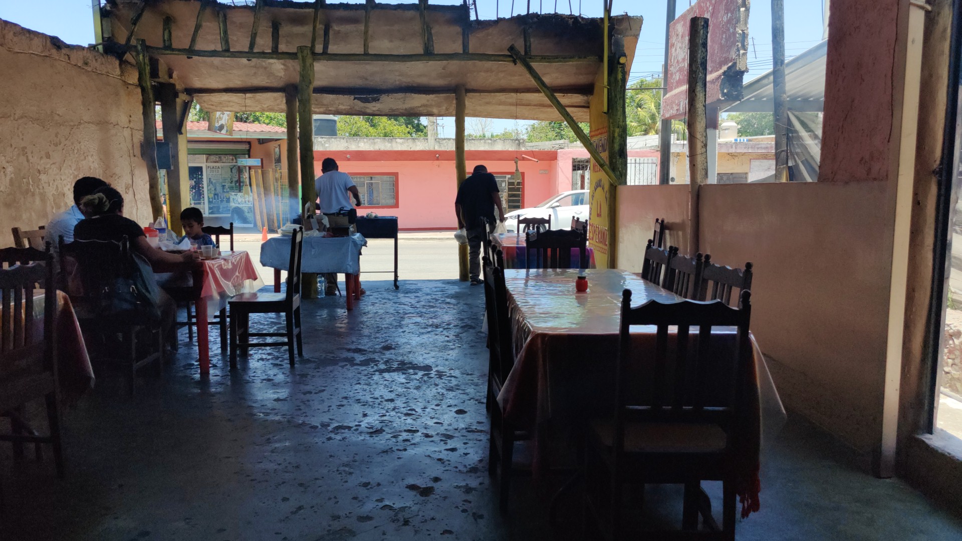 Polleria los pájaros image 1