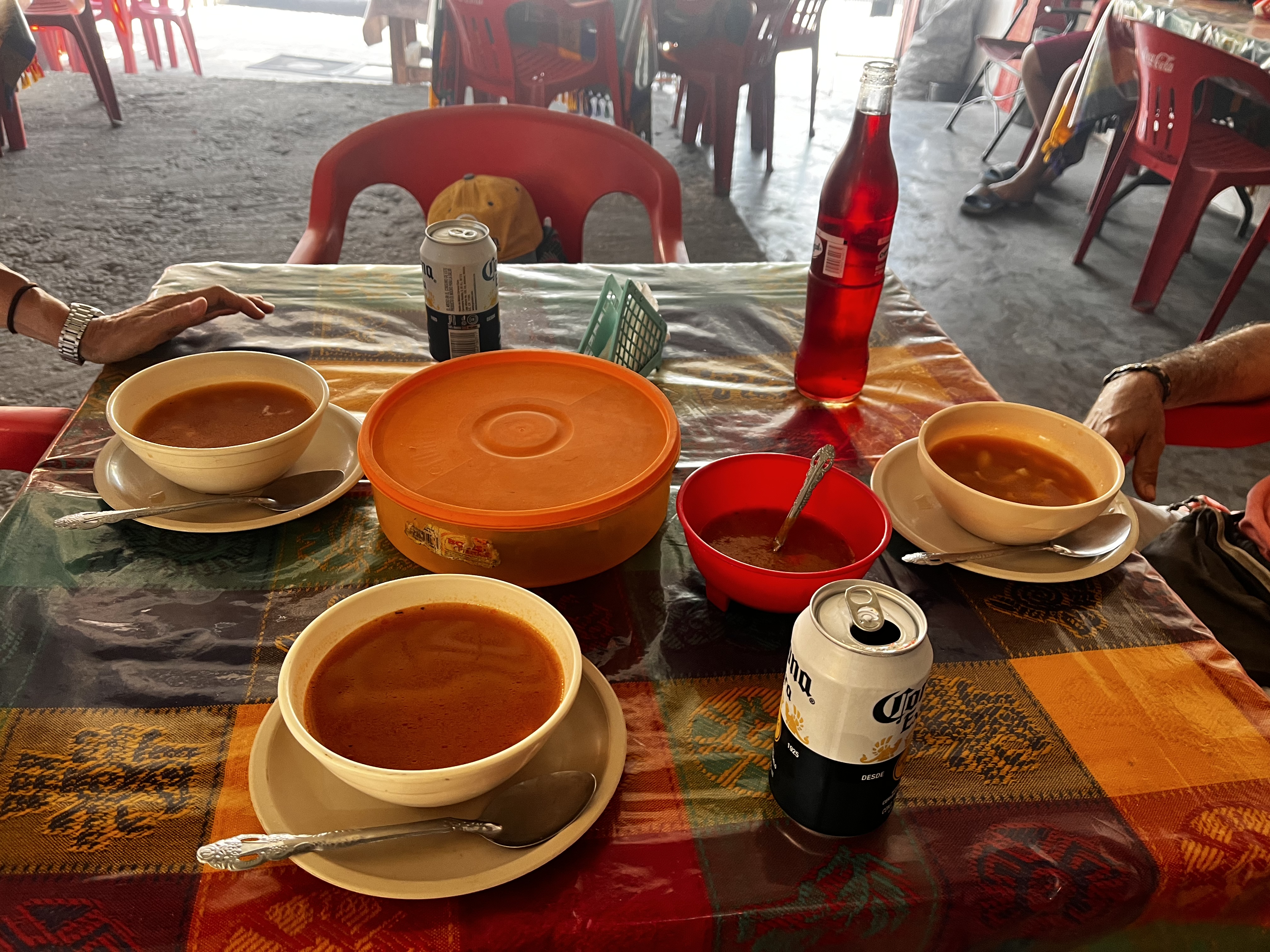 Polleria los pájaros image 6