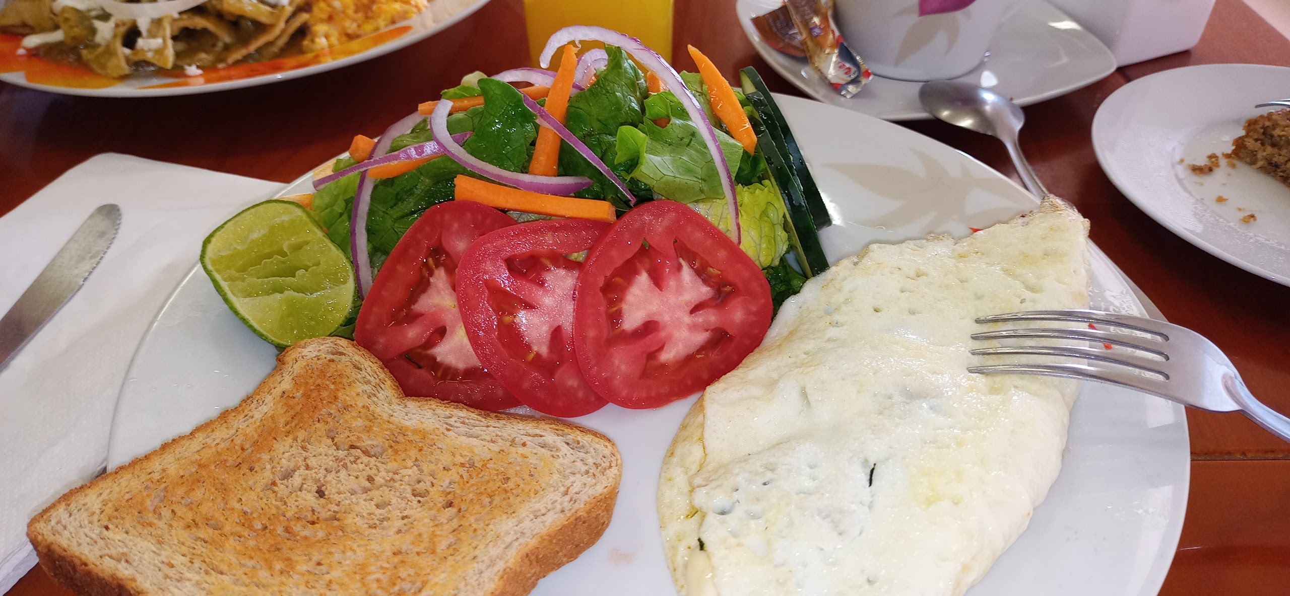 Leche y Miel image 8