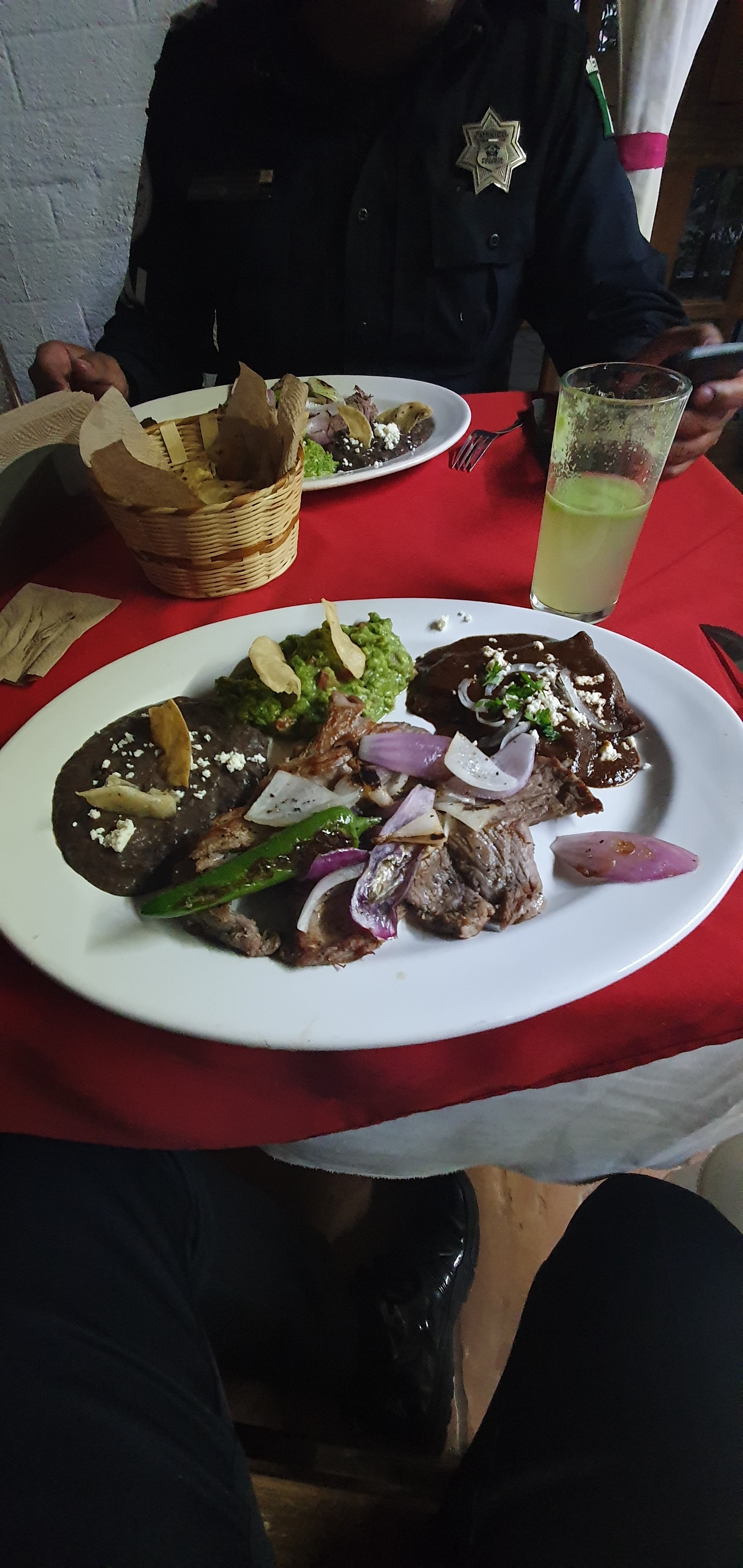 Restaurant "Pasion Adobes" image 2