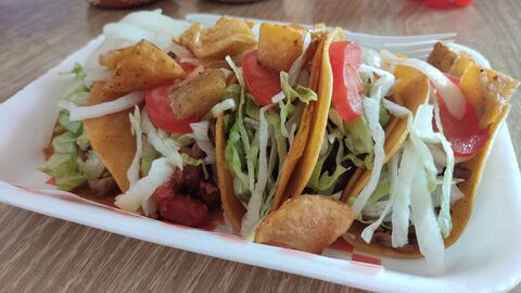 Antojitos Los Janambres image 1