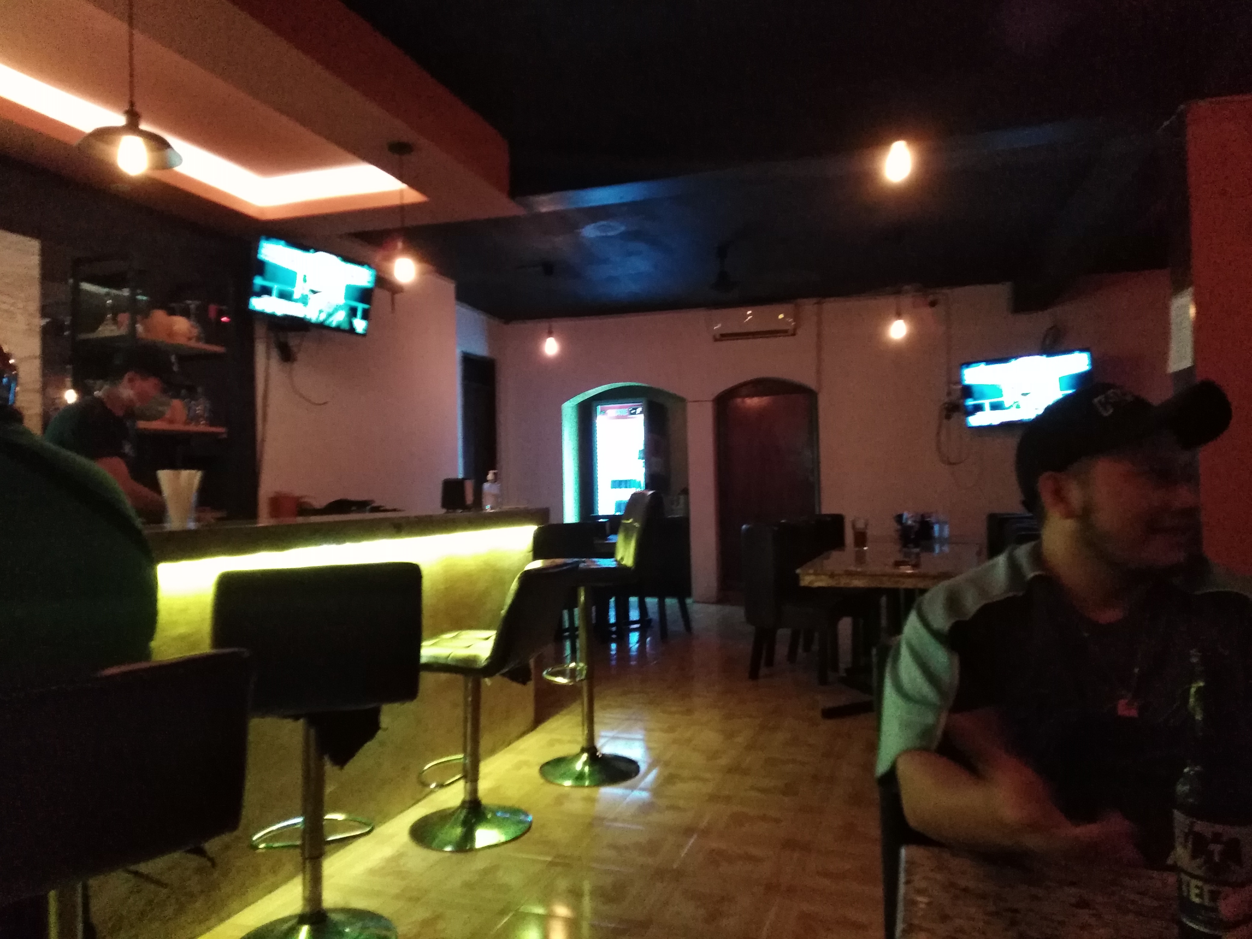 Sultana Restaurante image 2