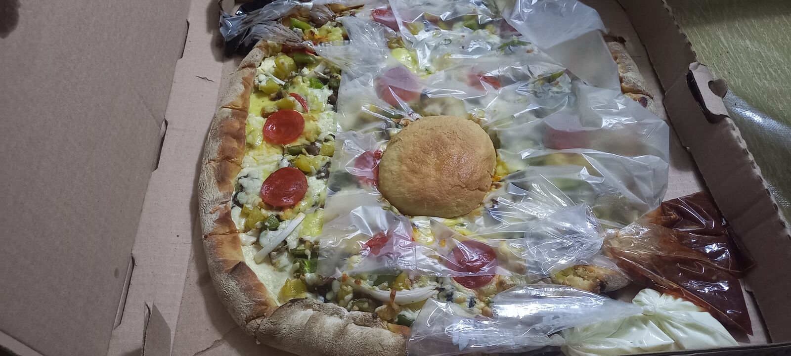 PIZZERIA LOS TRILLISOS image 5