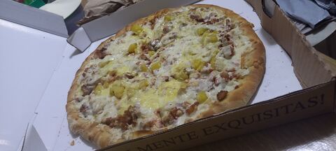 PIZZERIA LOS TRILLISOS image 6