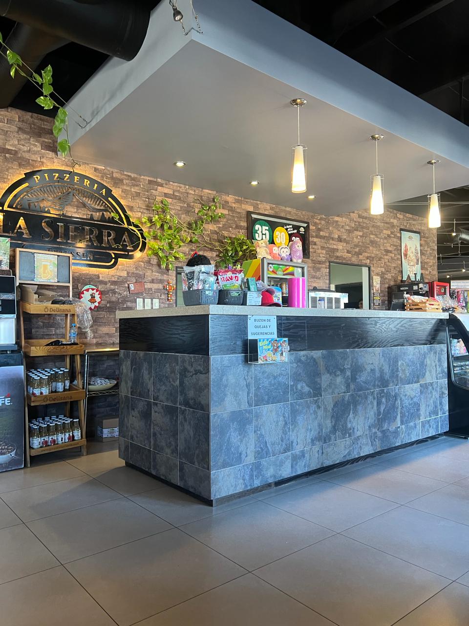 Pizzeria La Sierra image 8