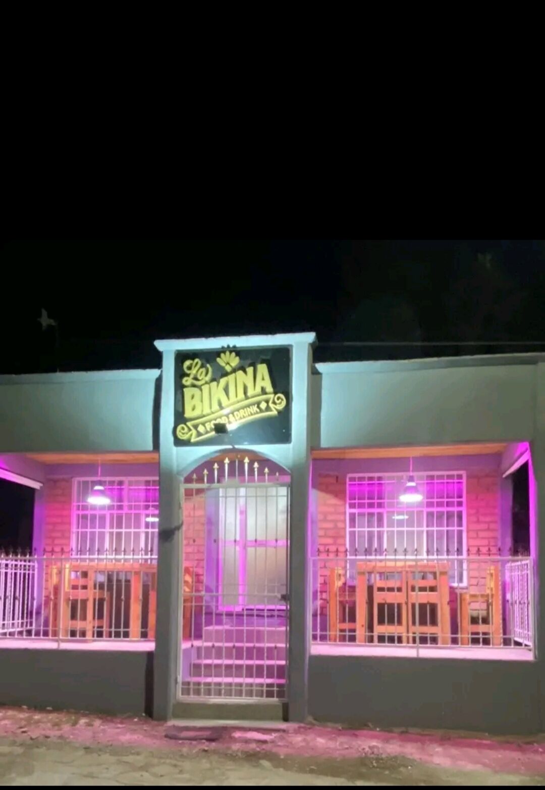 La Bikina image 6