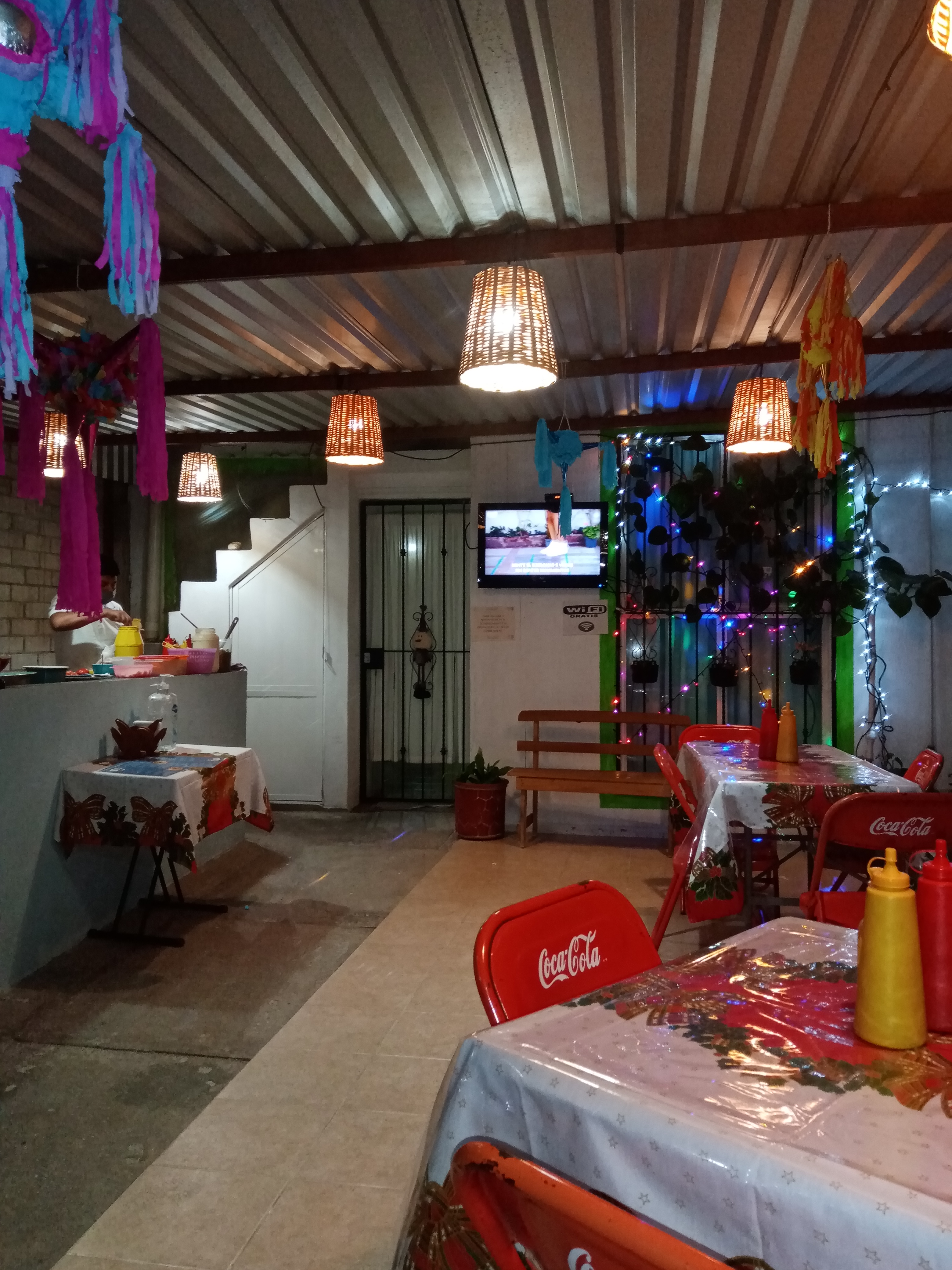 Hamburguesas "La Esquina" image 6