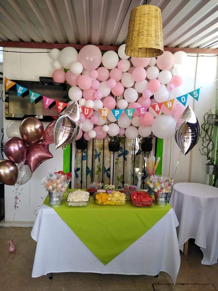 Hamburguesas "La Esquina" image 9