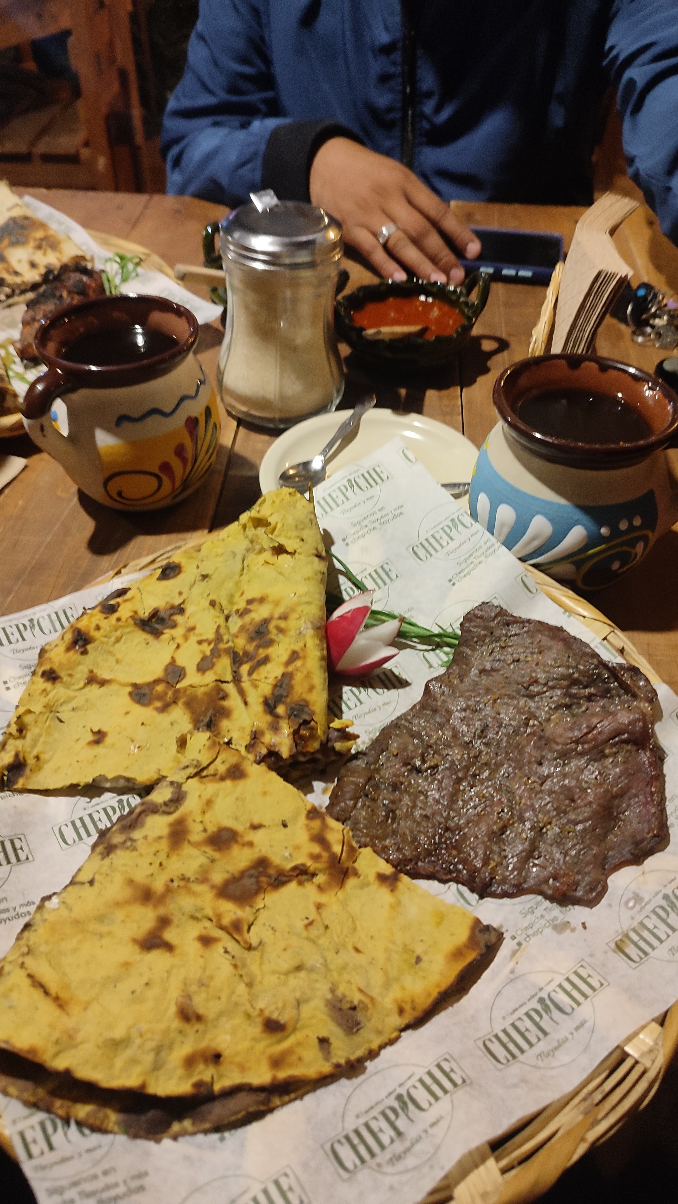 CHEPICHE Tlayudas y más image 10