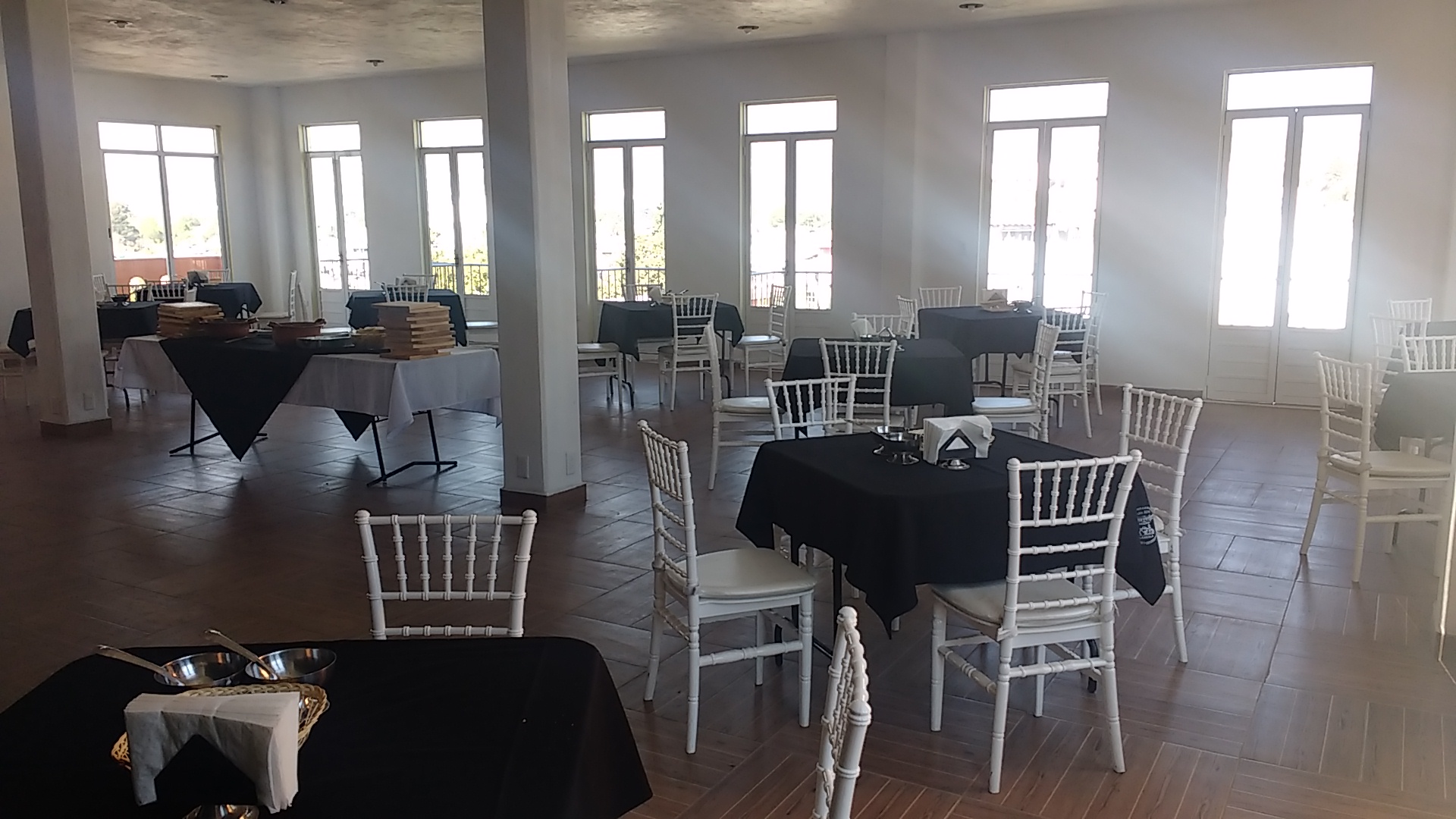 Tlaks Restaurant image 1