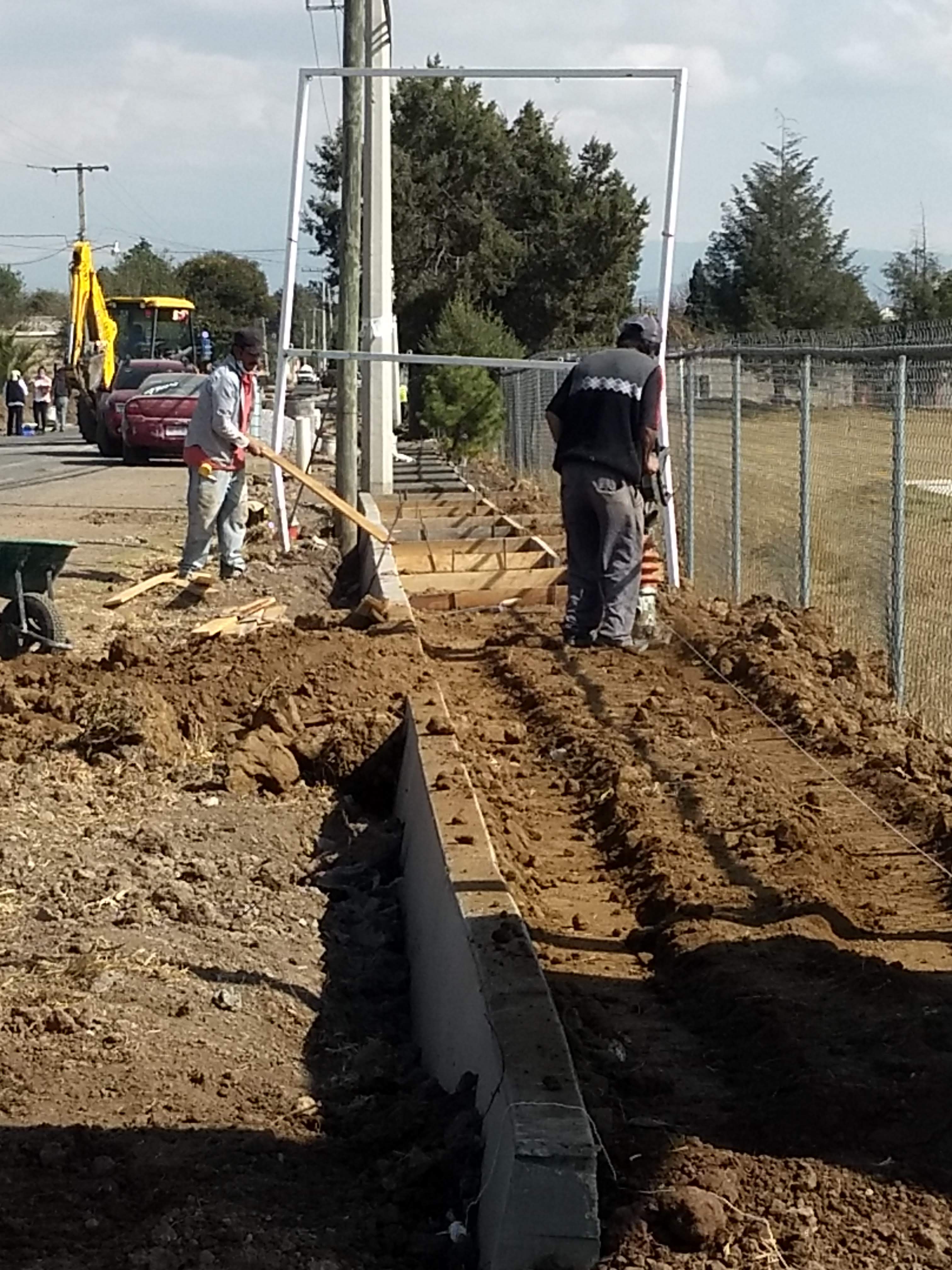 Pollos al Carbón "San Simón" image 2