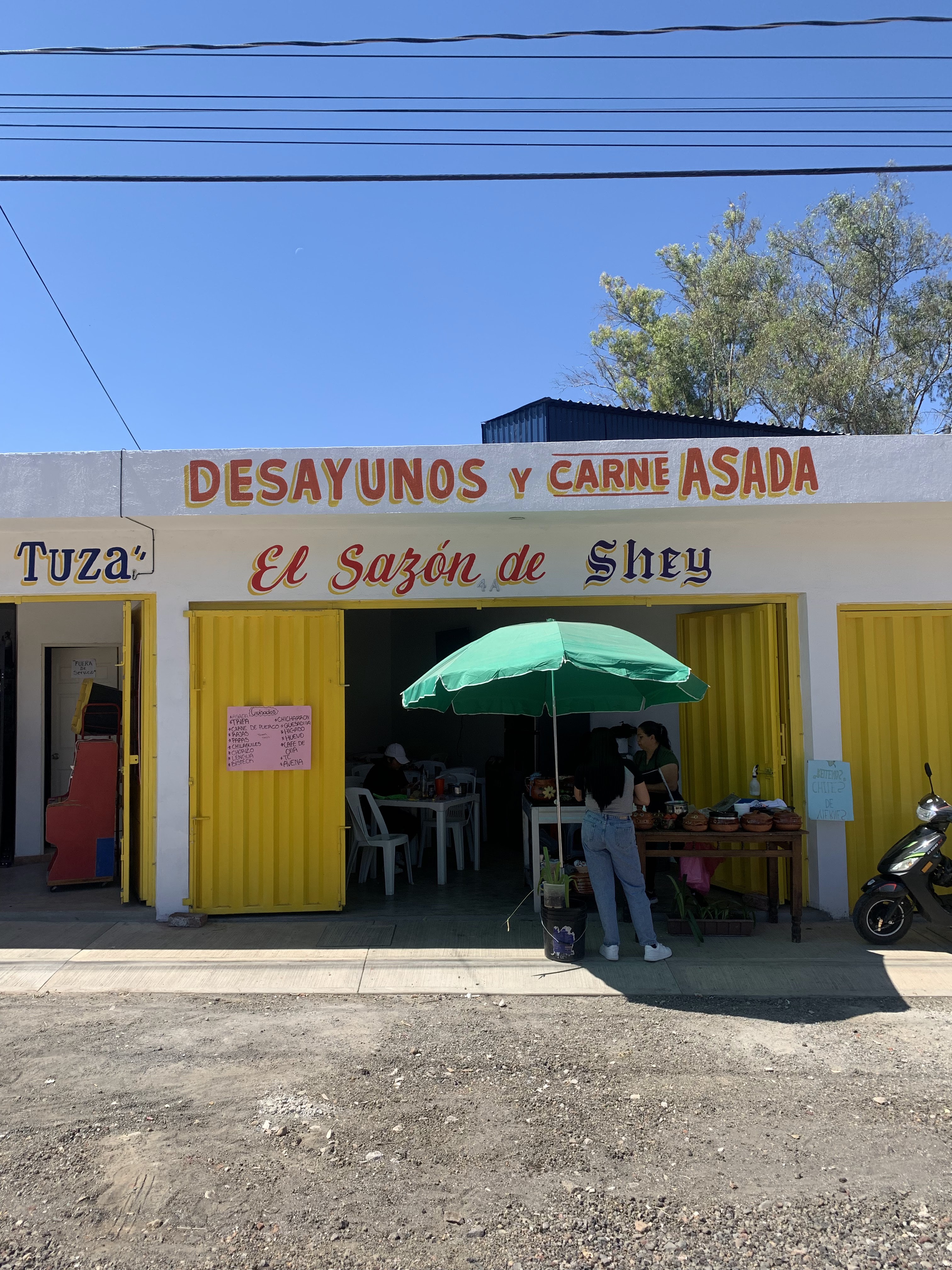 El Sazón de Shey image 1