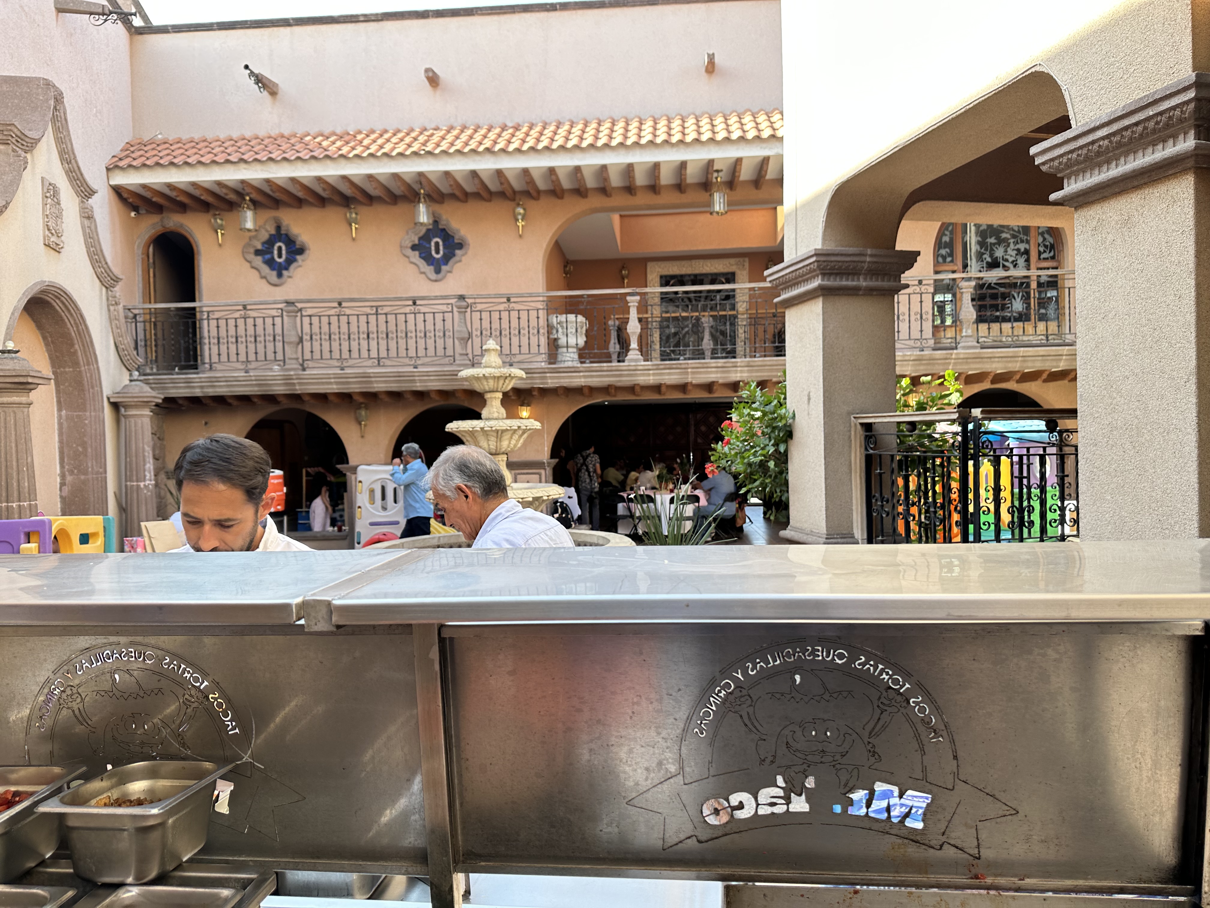 Mr. Taco Suc. Puerta Real image 1