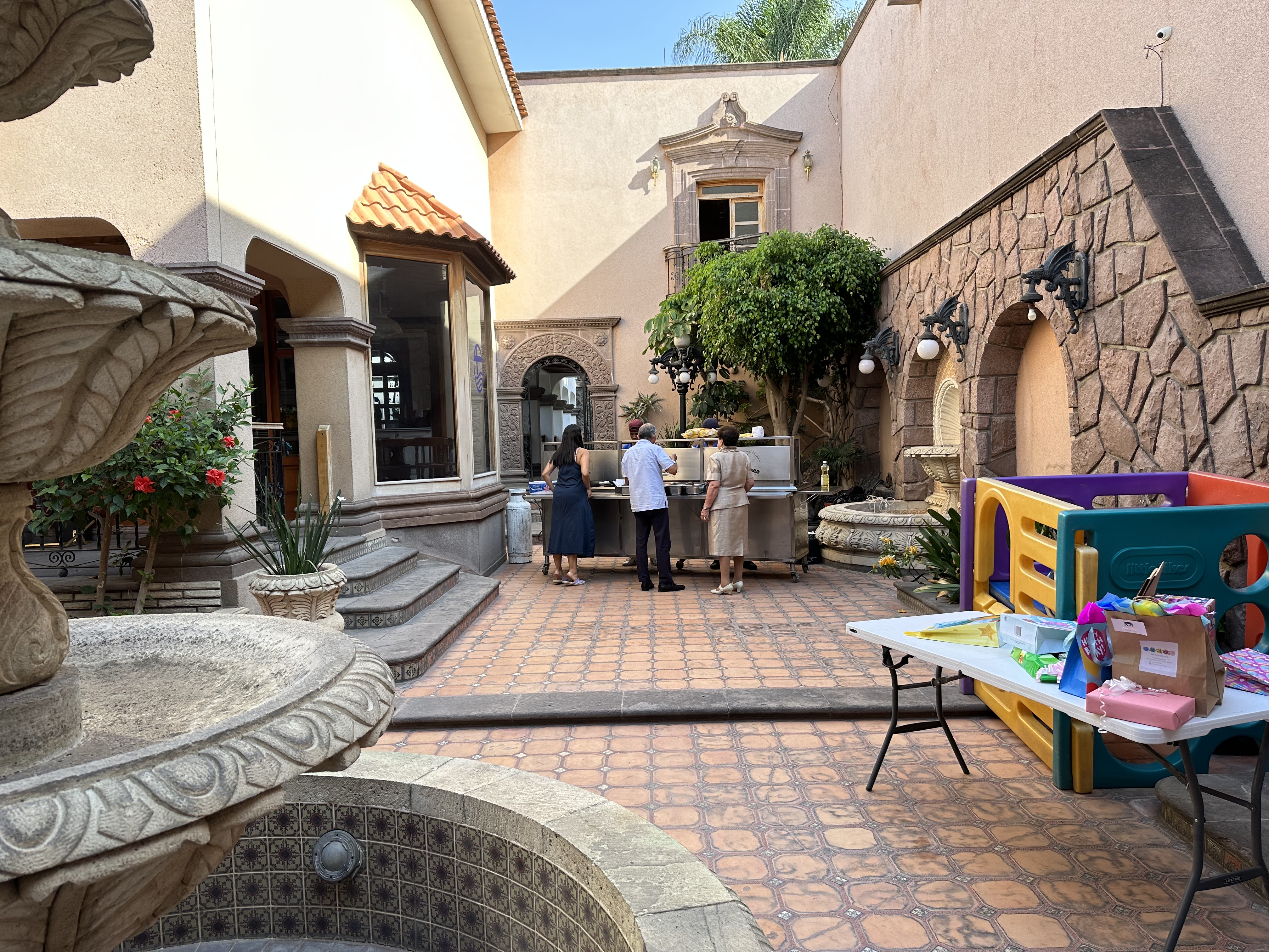 Mr. Taco Suc. Puerta Real image 9