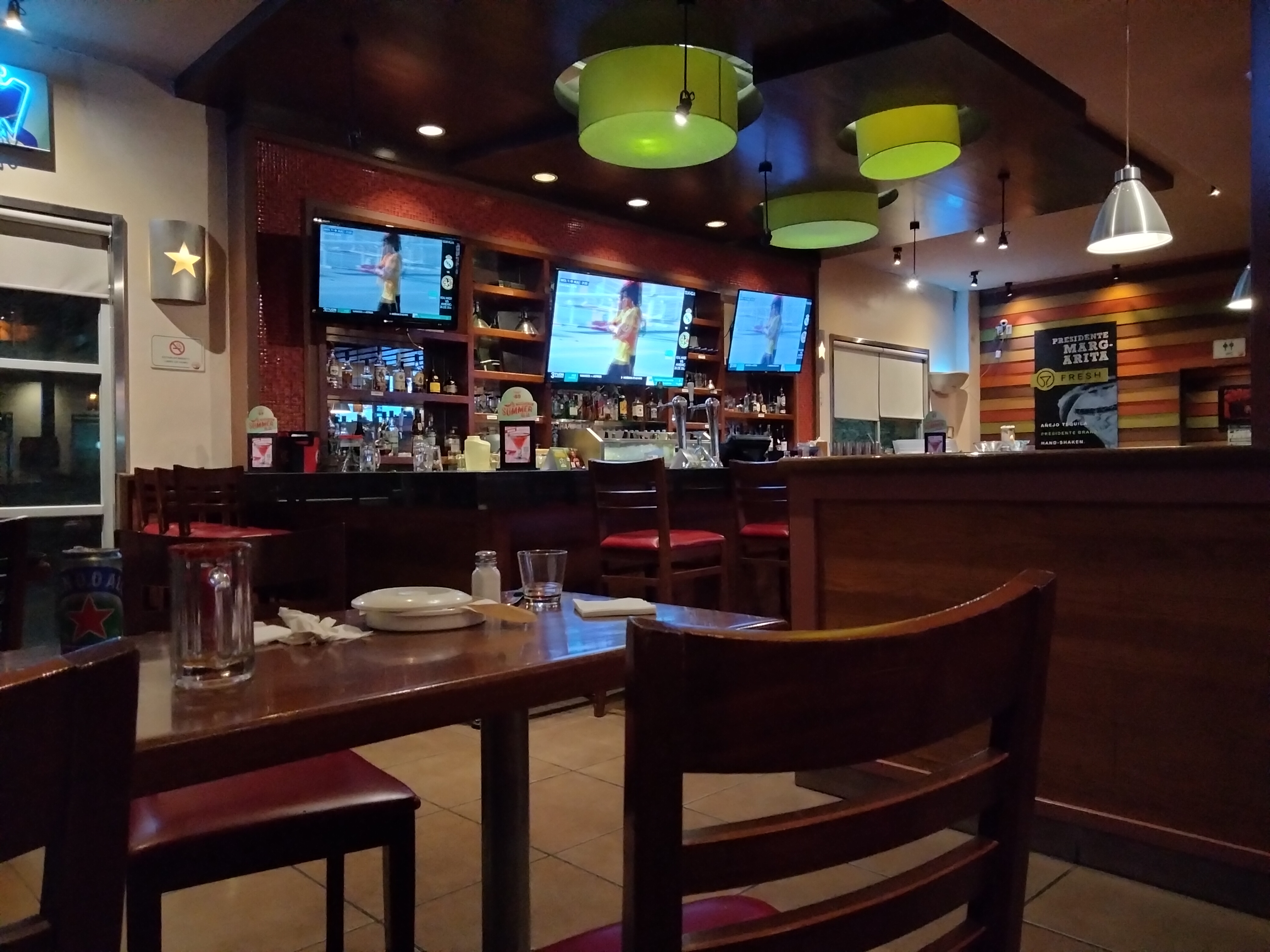 Chili's Restaurant image 9