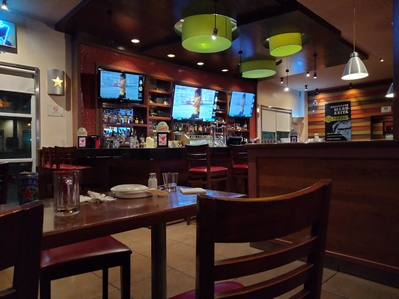Chili's Restaurant image 9