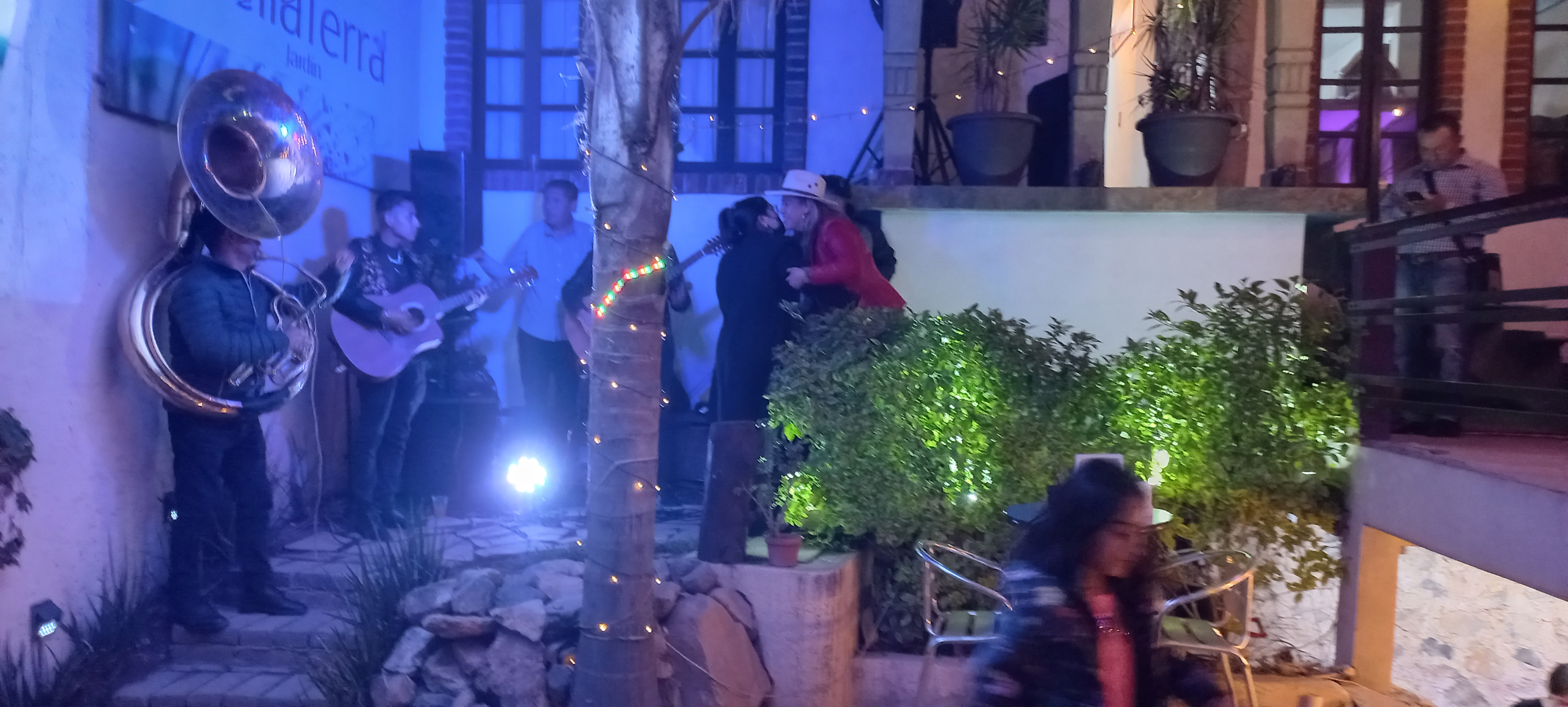 Bellaterra, Restaurant, jardín/Terraza. image 8