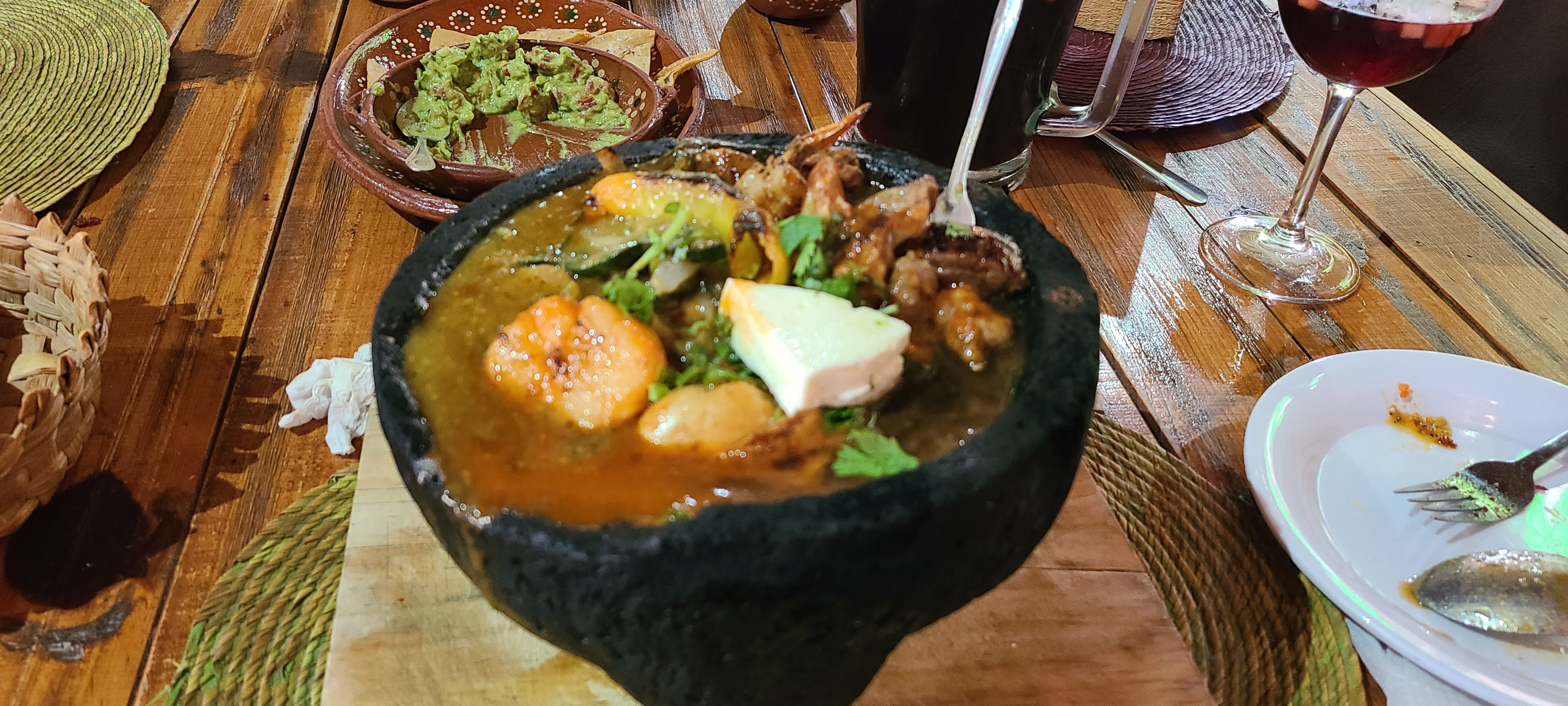 Los Mezquites Restaurant-Bar image 4