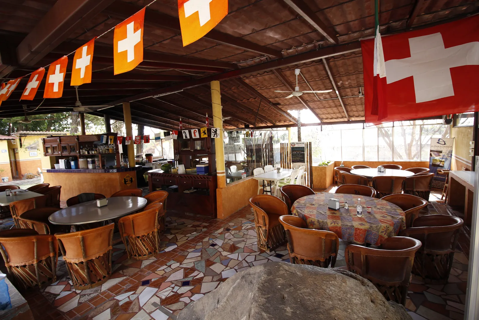 Charly's restaurant image 1