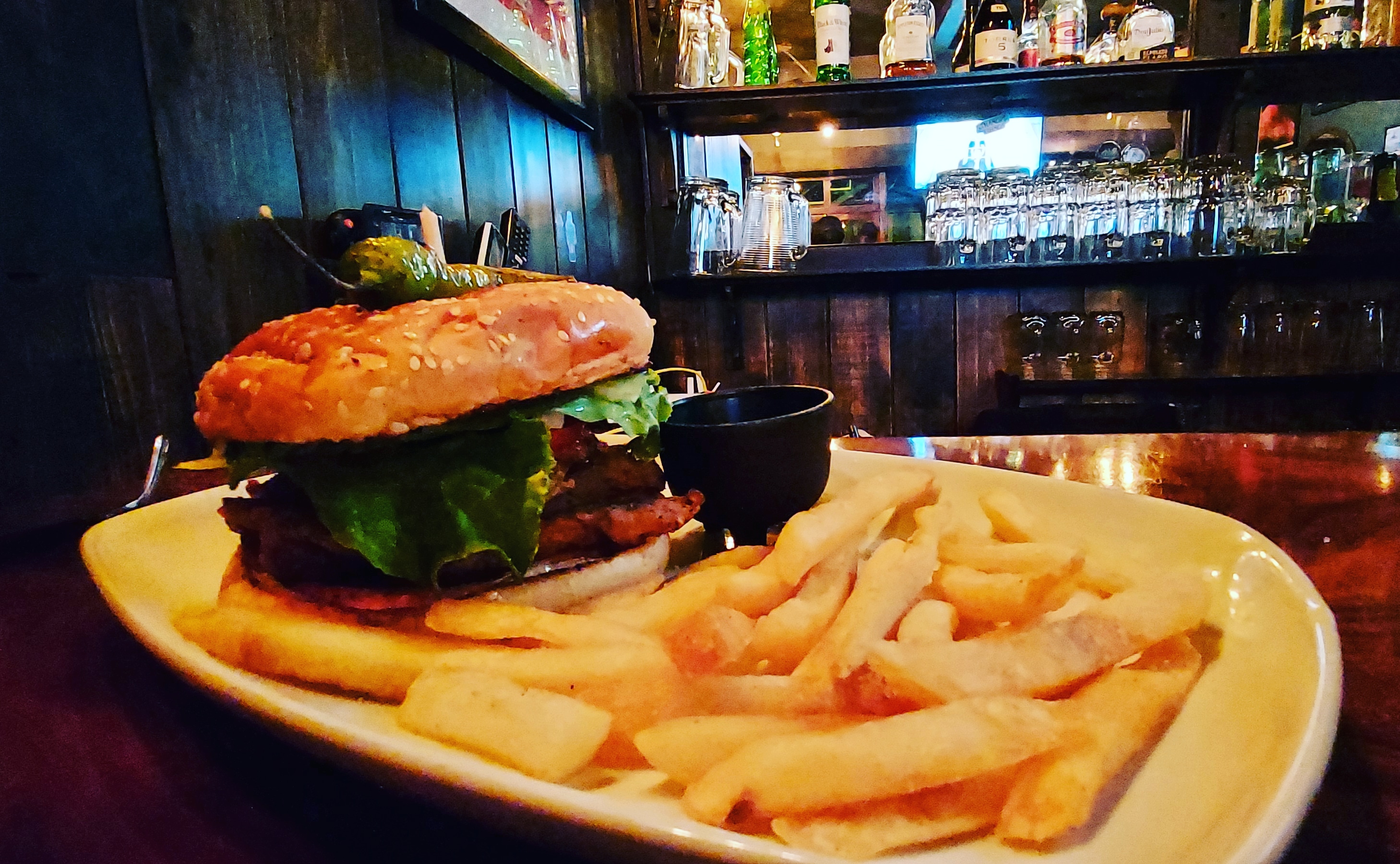 Brother's Pizza & Pub image 3