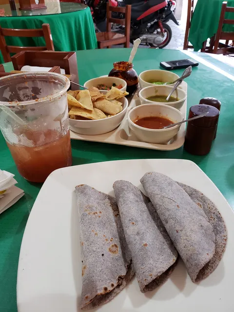 Restaurant "Mayra" image 1