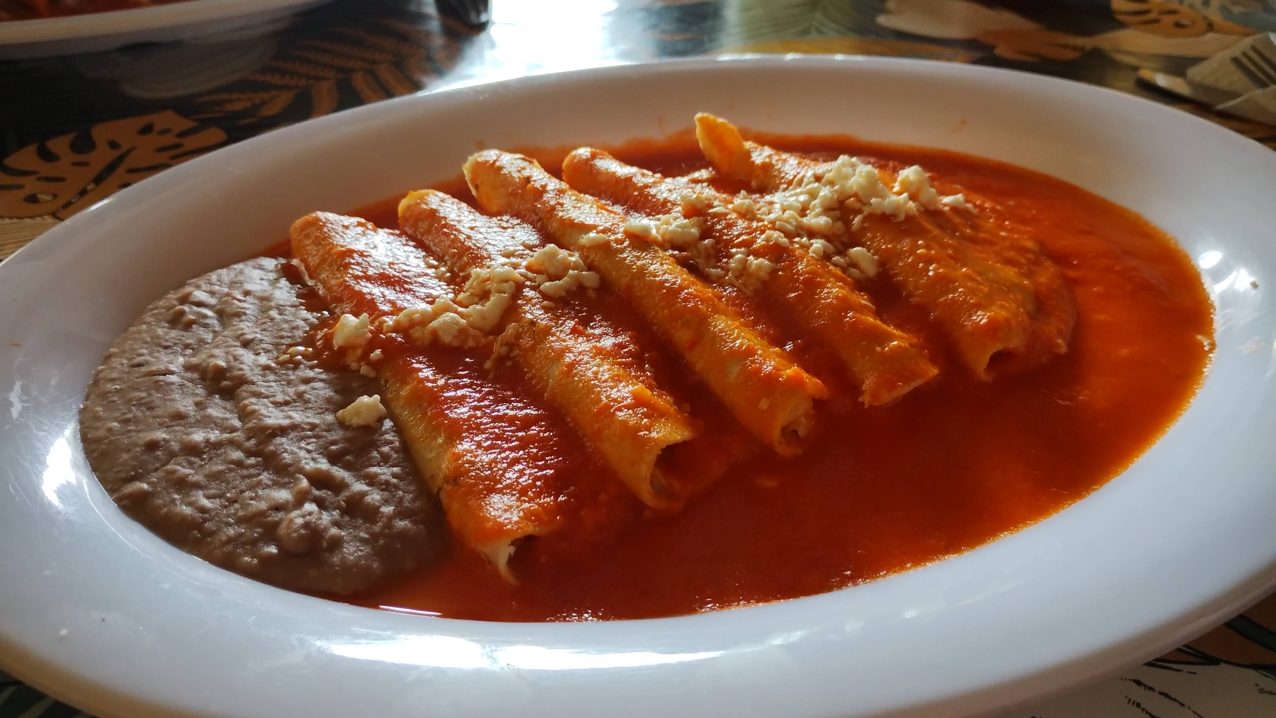 Cocina Economica Las Comadres image 1