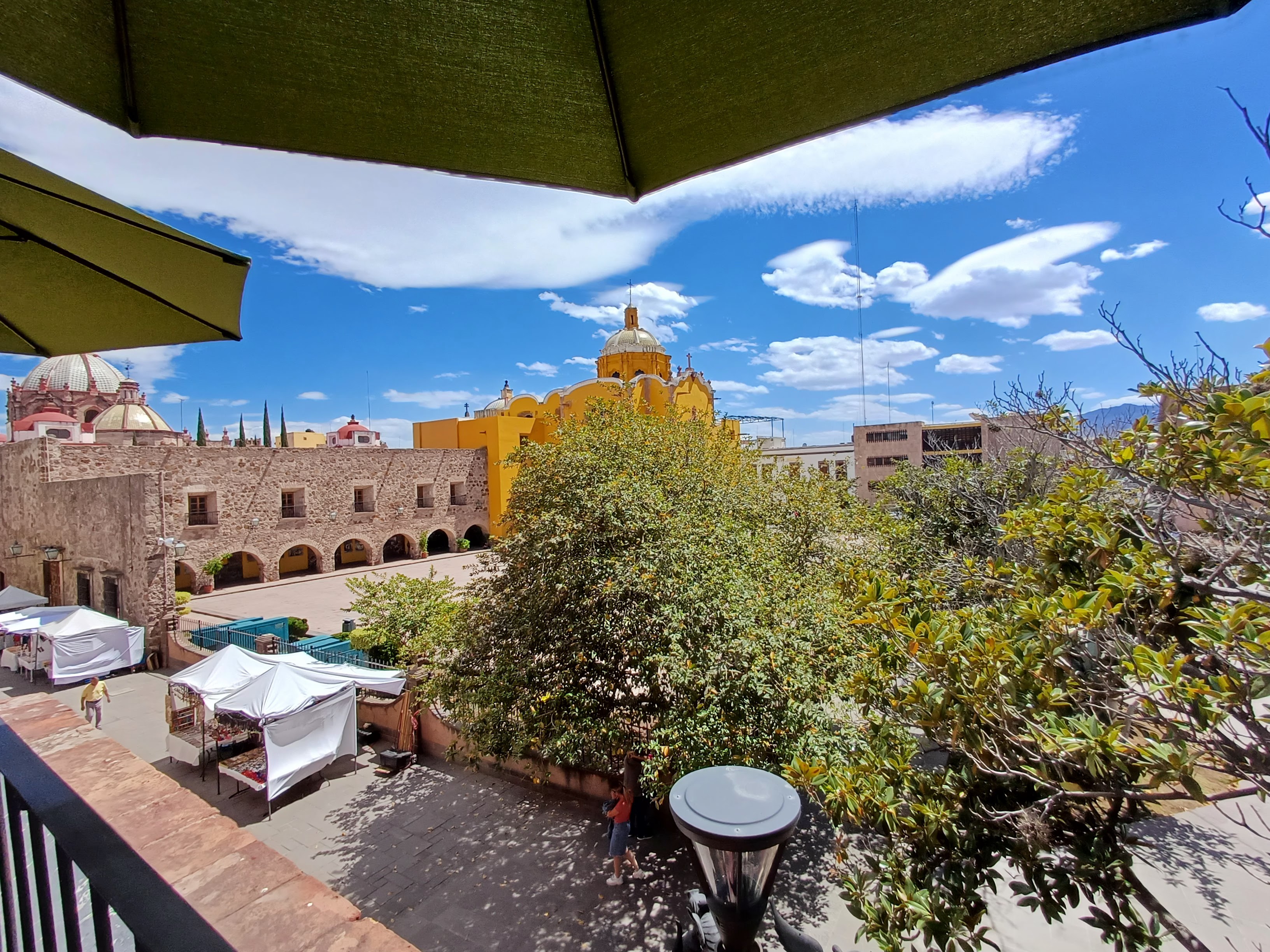 Bruselas - Restaurante Bar image 1