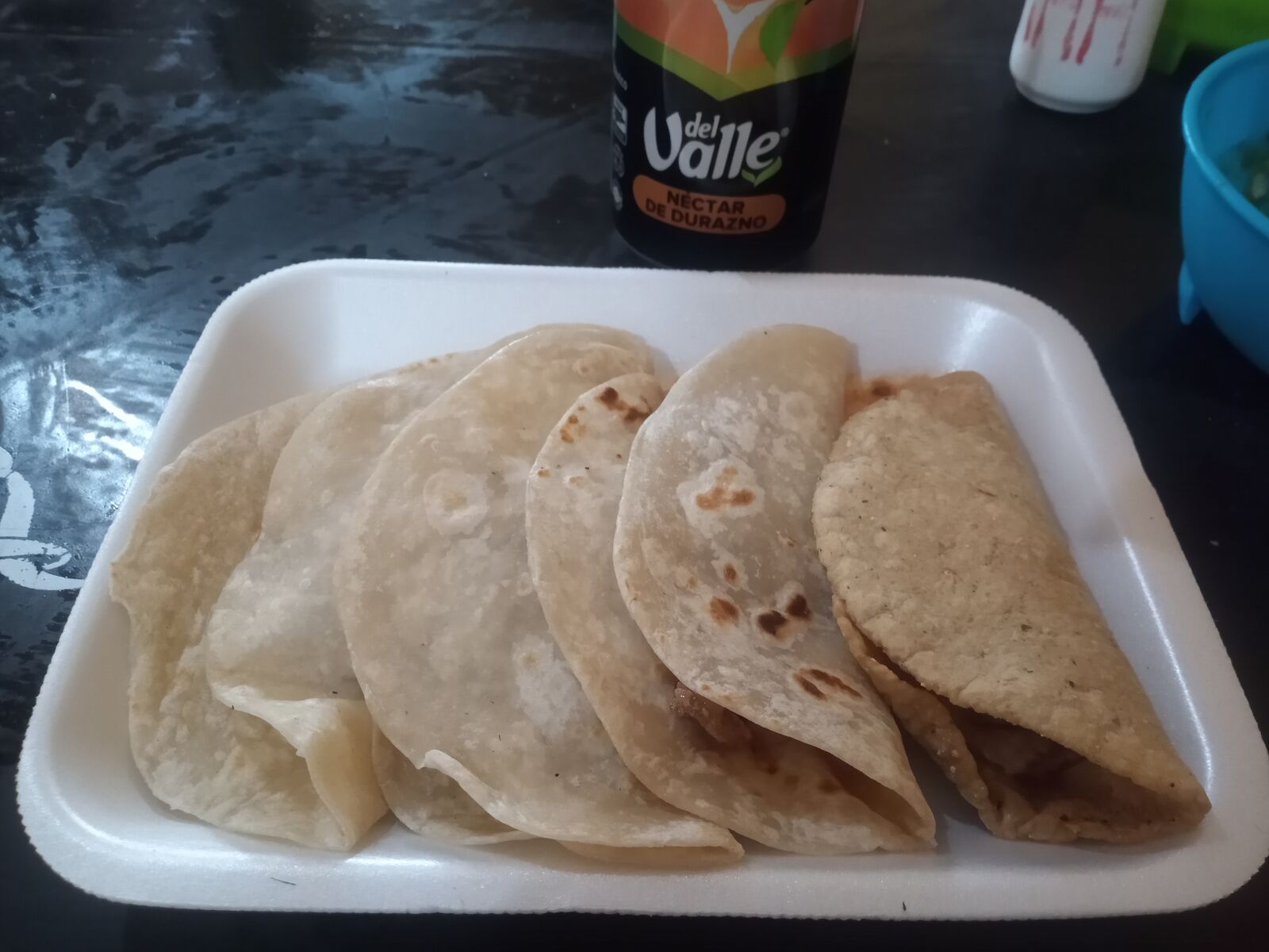 Tacos Y Gorditas "El Guero" image 4