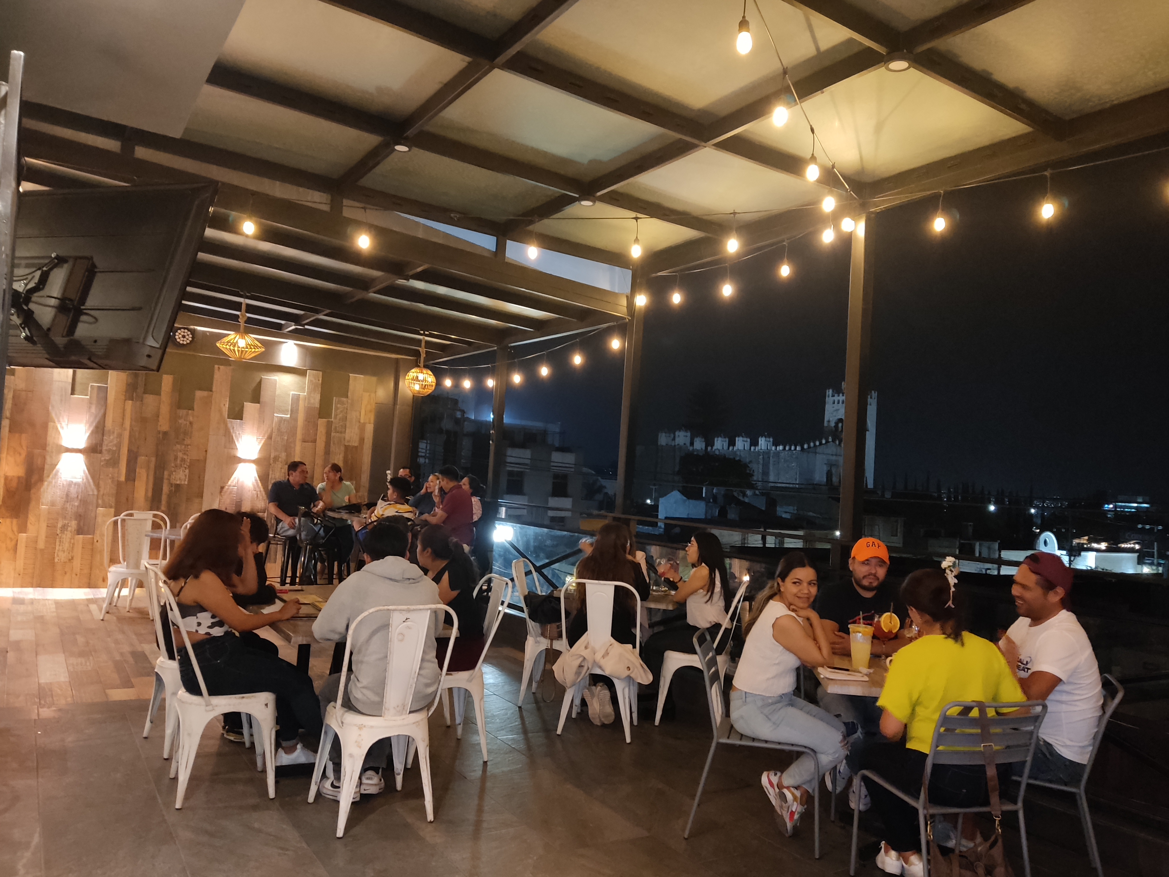 Cumbre Terraza image 1