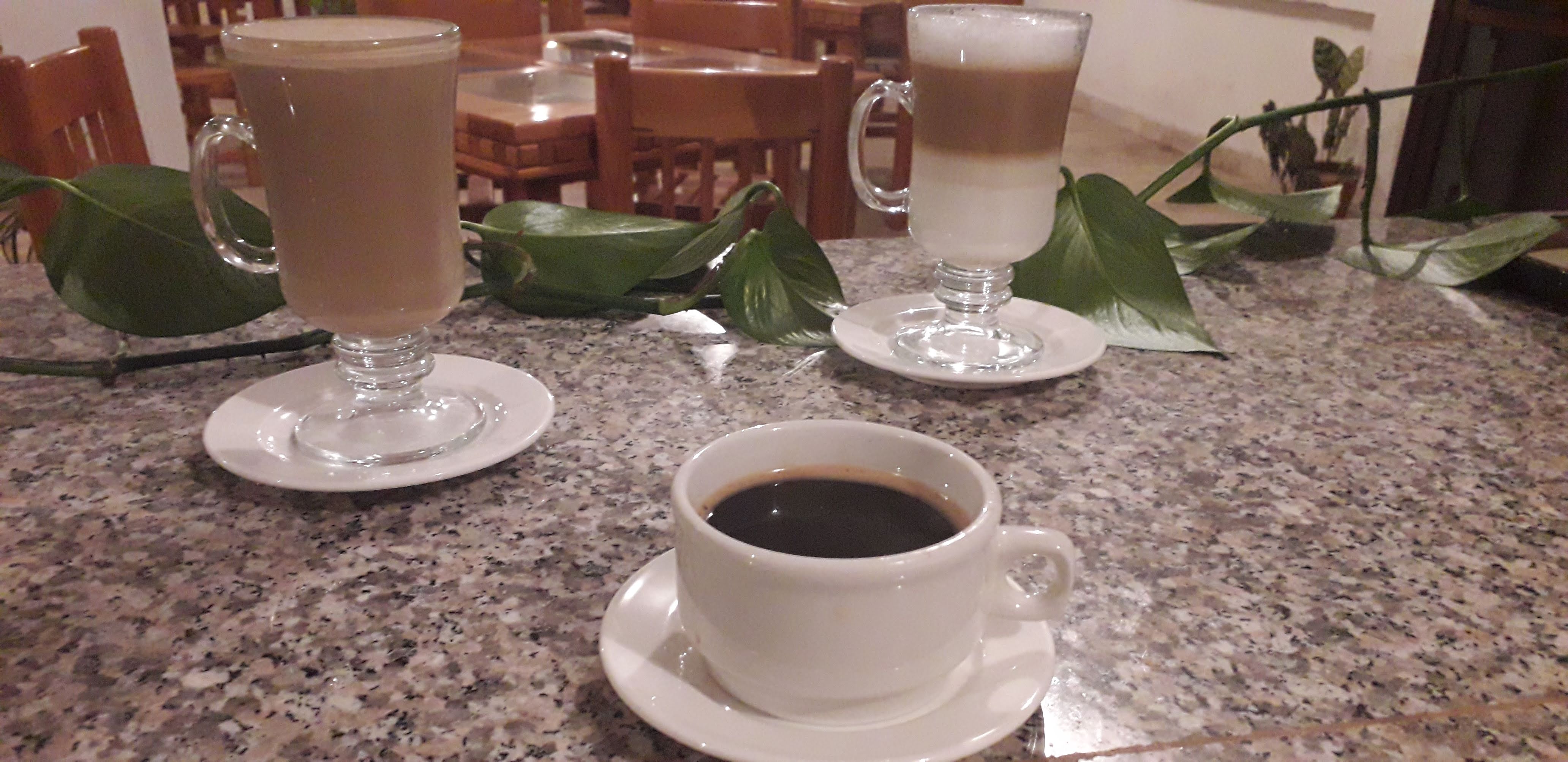 Orlando's Club Café image 3