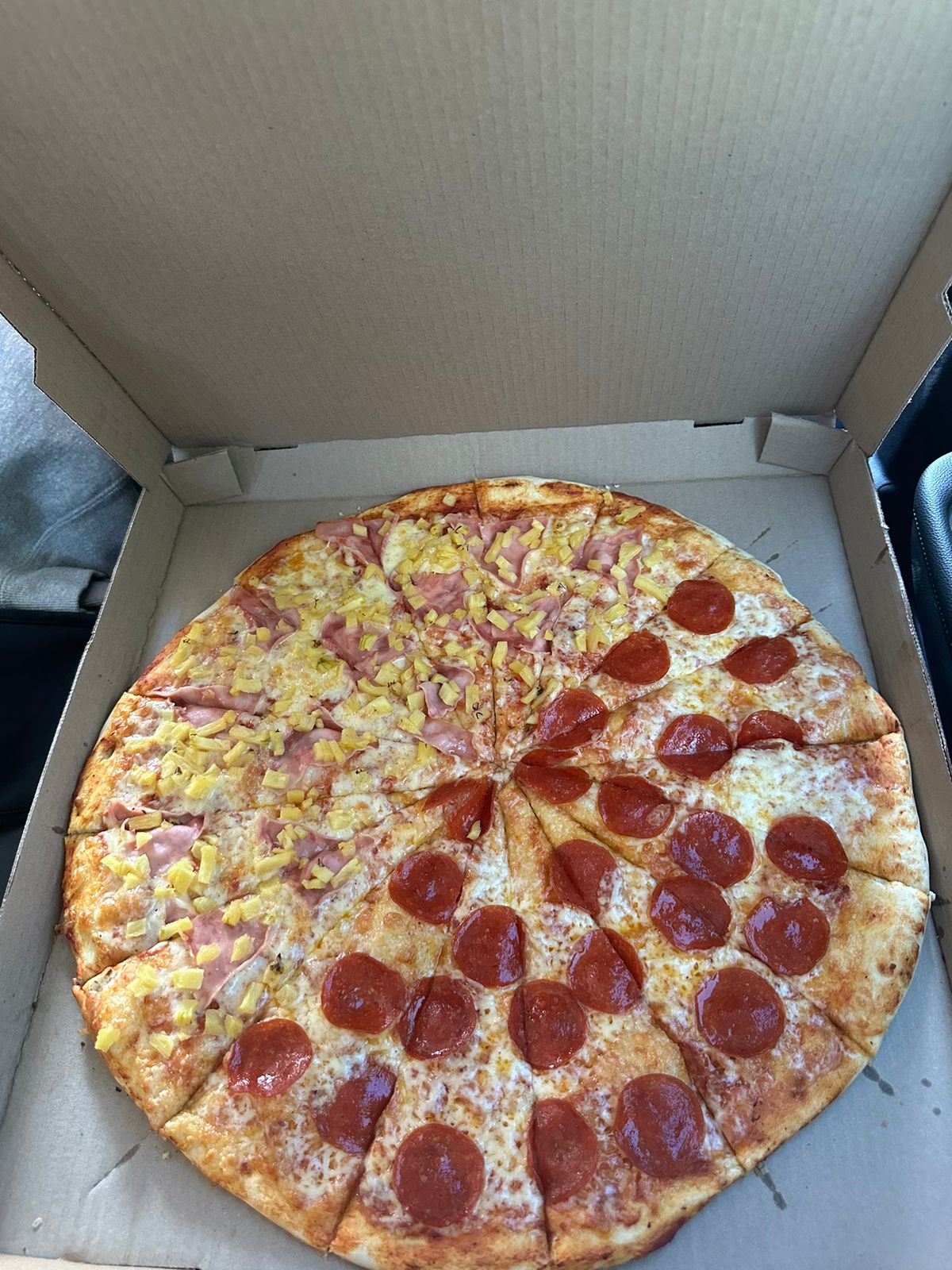 Pizzeria Juan Martin image 1