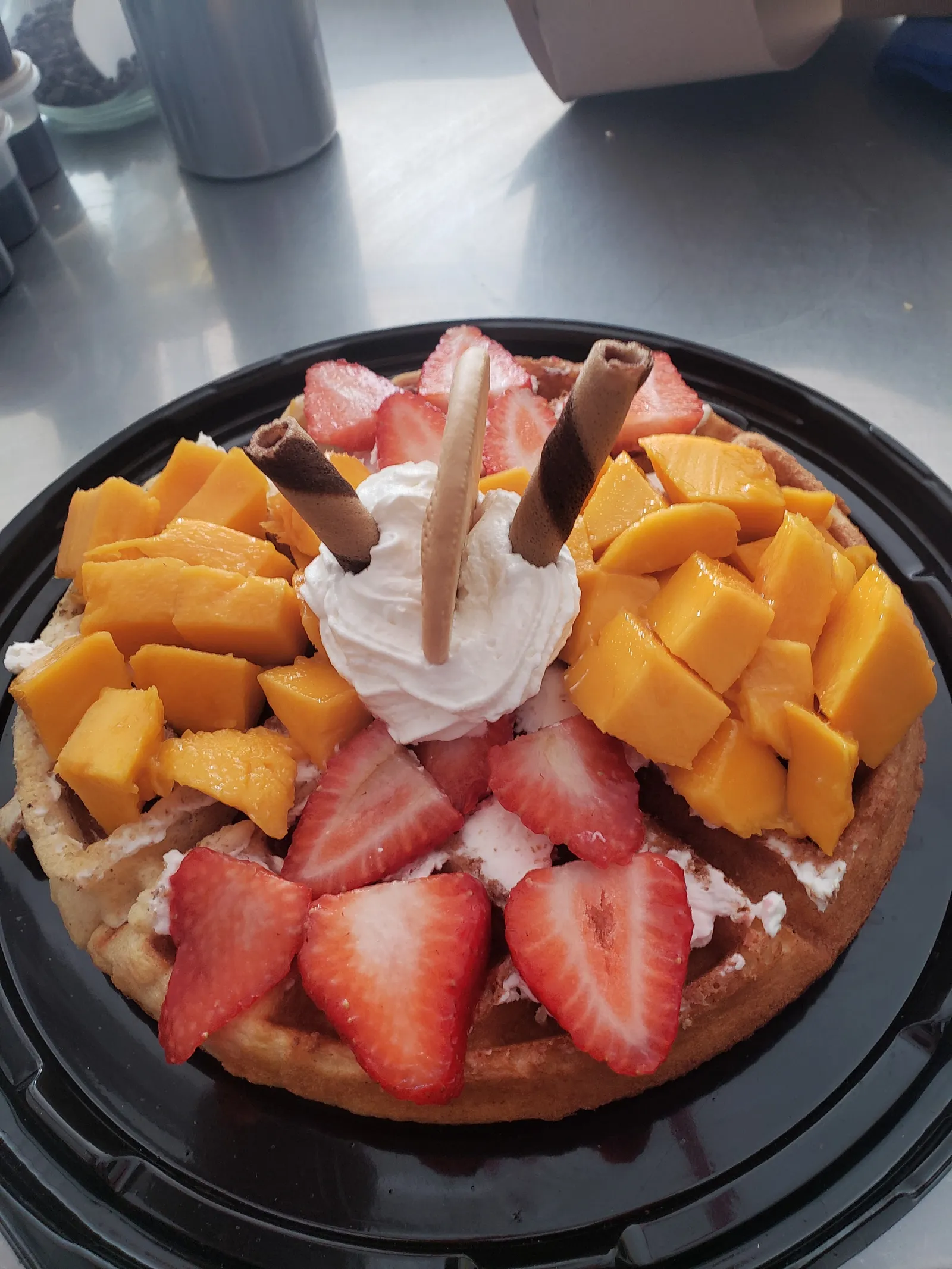 Sushi & Creps image 4