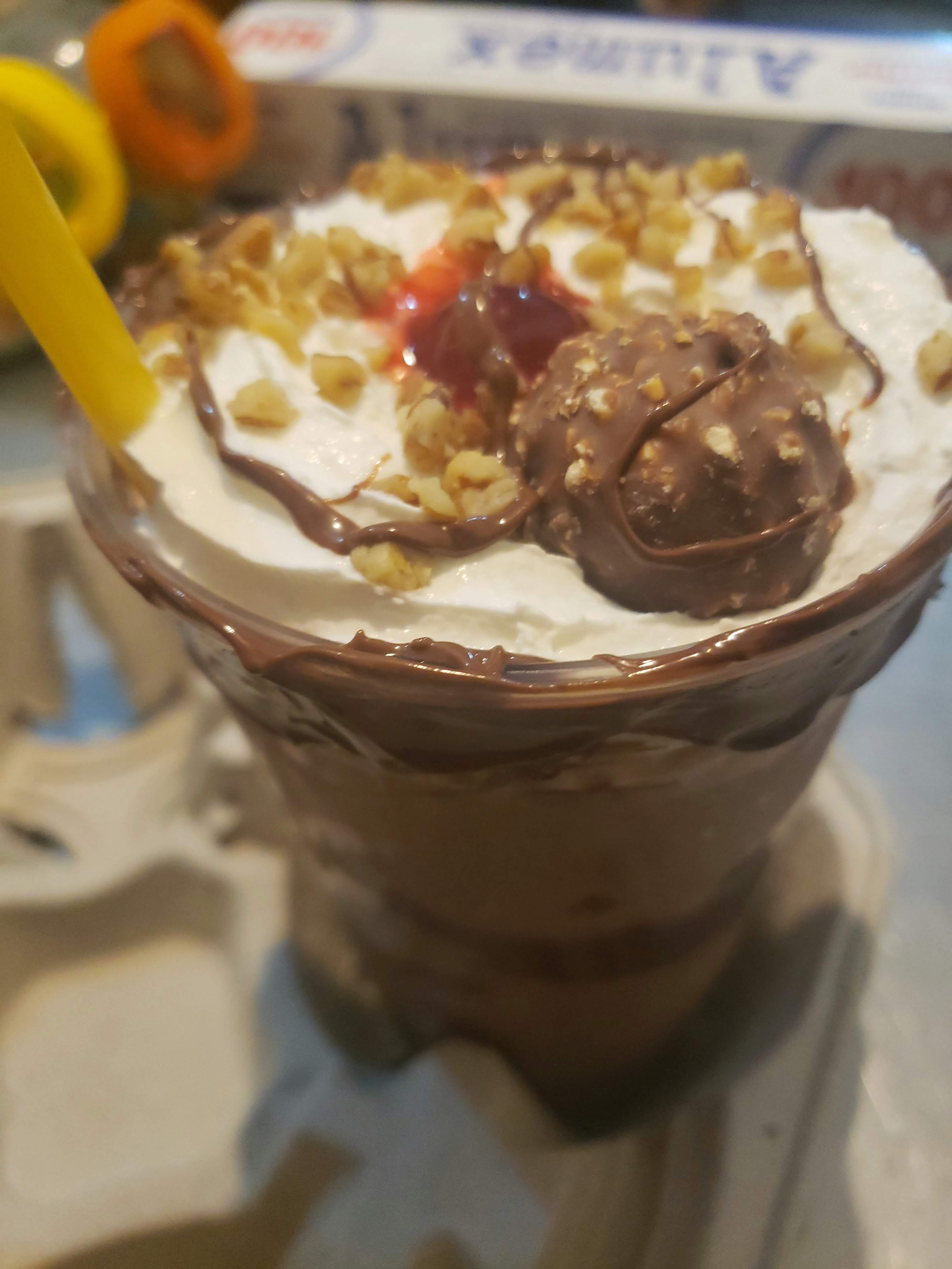 Sushi & Creps image 7