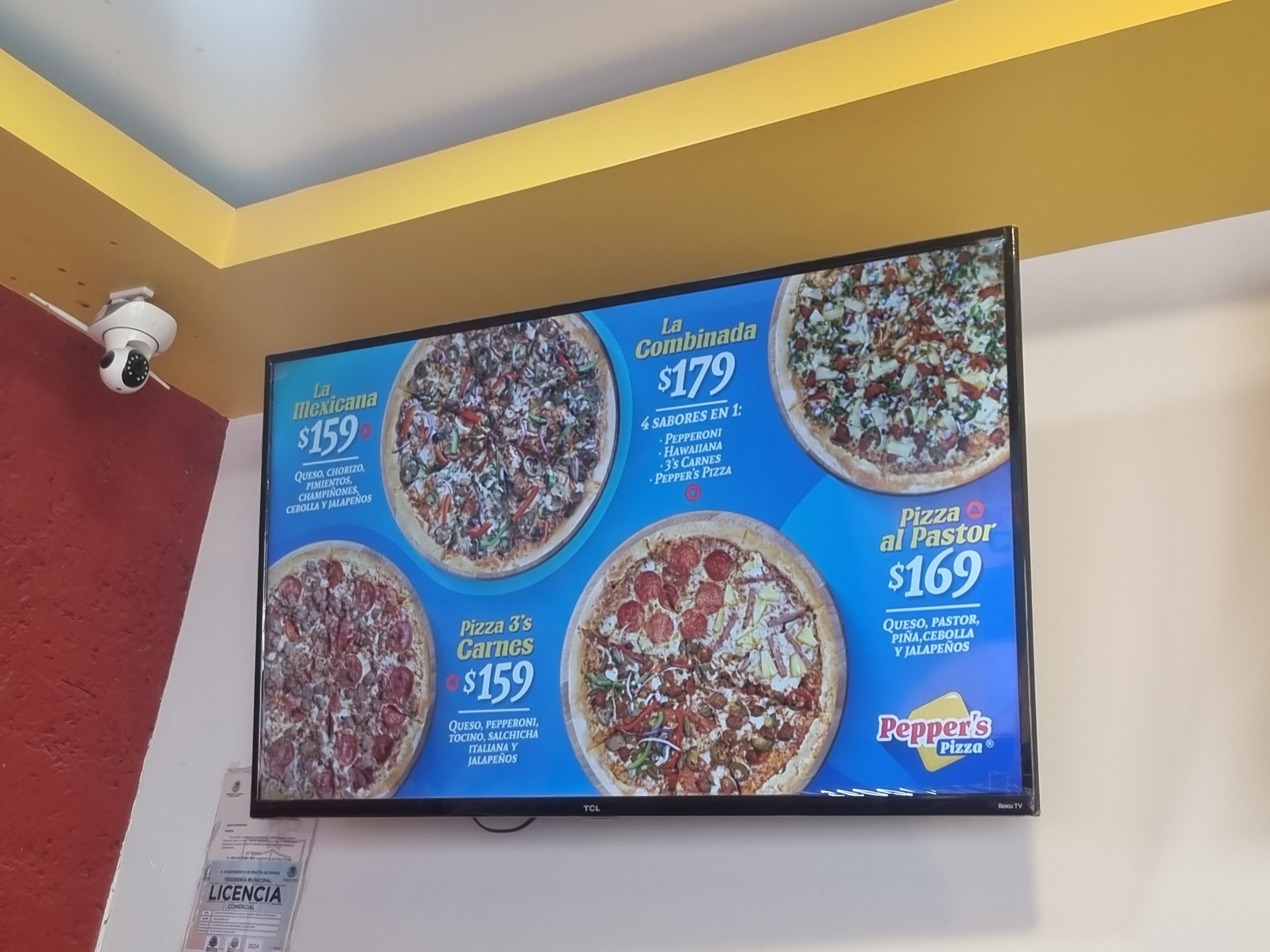 Pepper's Pizza image 4